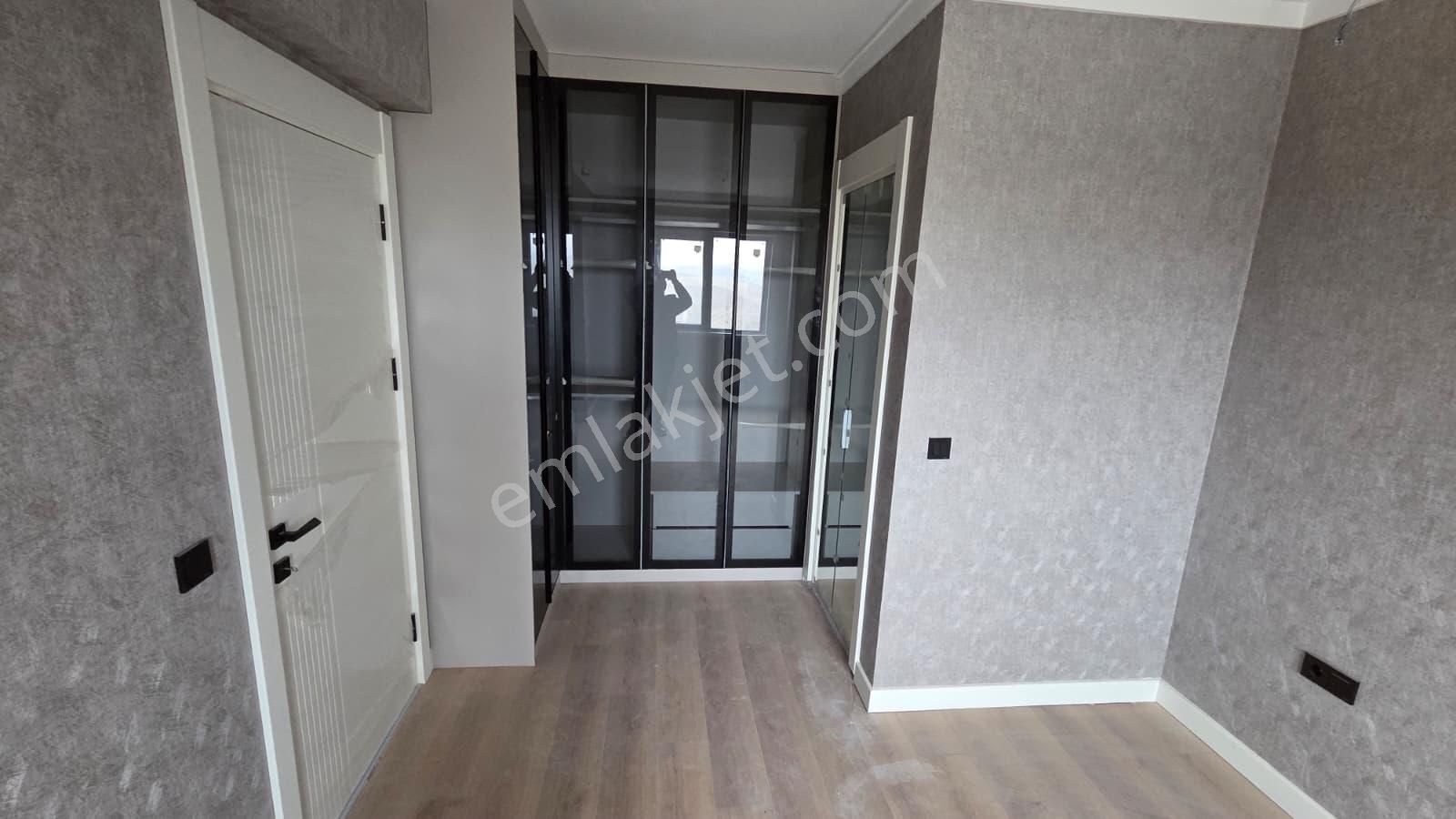 Batıkent Yuvaköy Bienza Sitesi Full Donatılı Köşe 2+1 Satılık Daire - Görsel 14