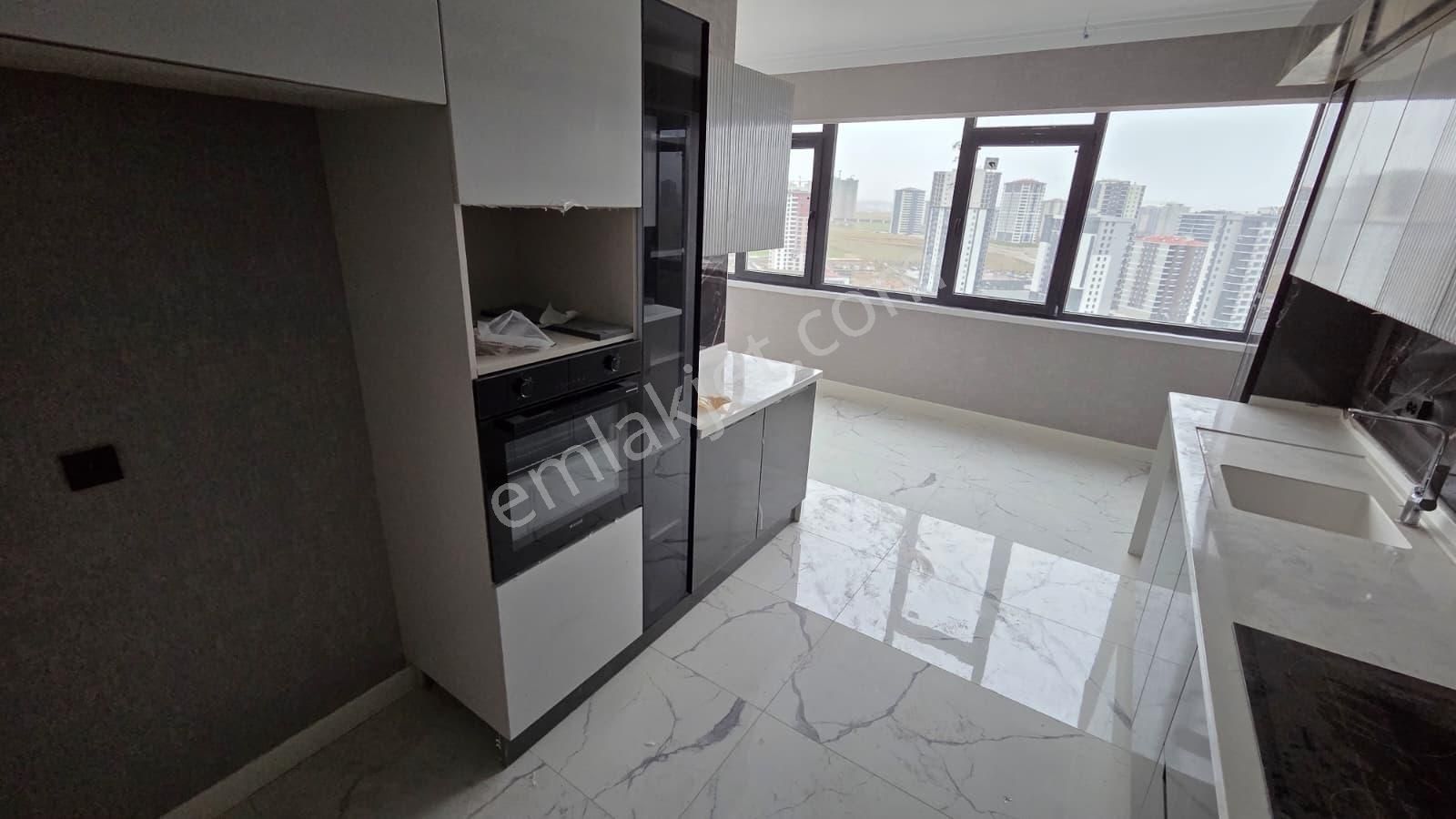 Batıkent Yuvaköy Bienza Sitesi Full Donatılı Köşe 2+1 Satılık Daire - Görsel 2