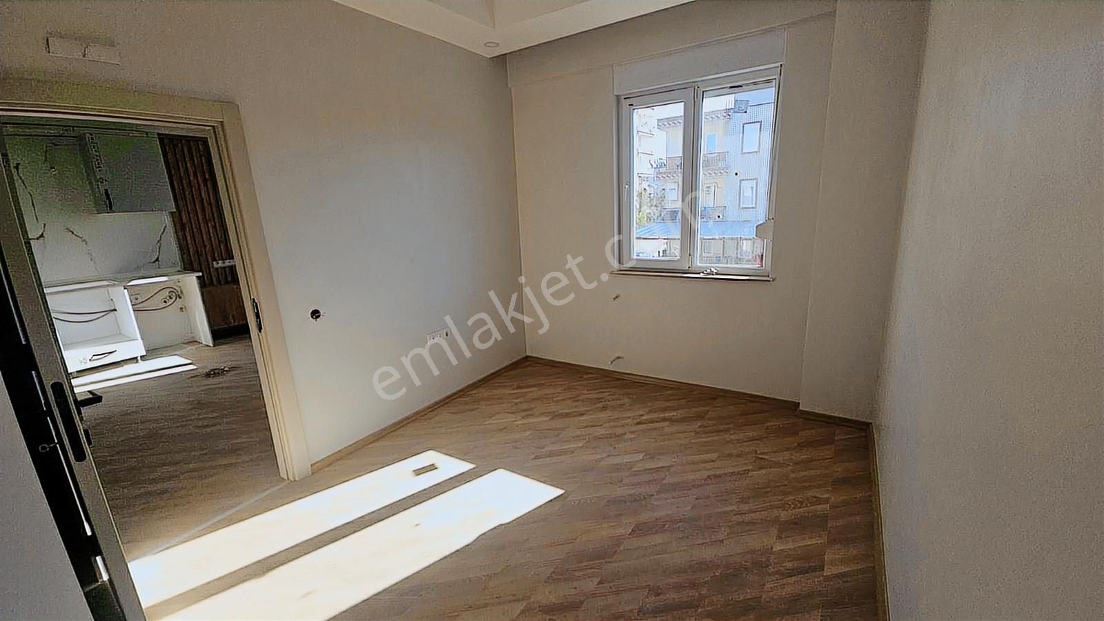 Döşemealtı Belediyesi Yakını 1+1 Daire - Görsel 3