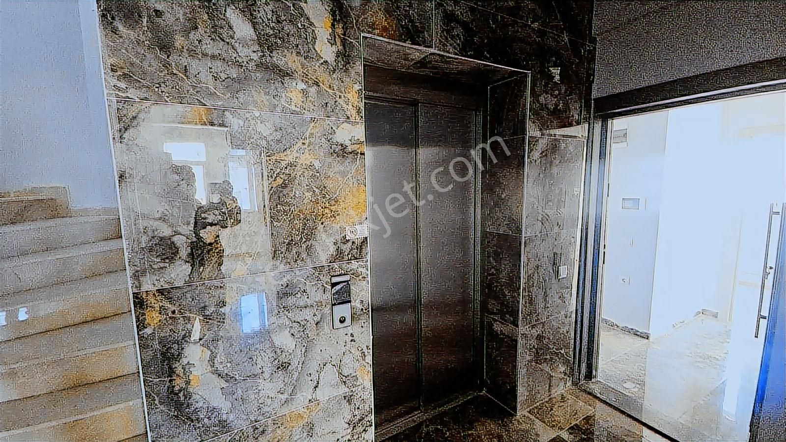 Döşemealtı Belediyesi Yakını 1+1 Daire - Görsel 13