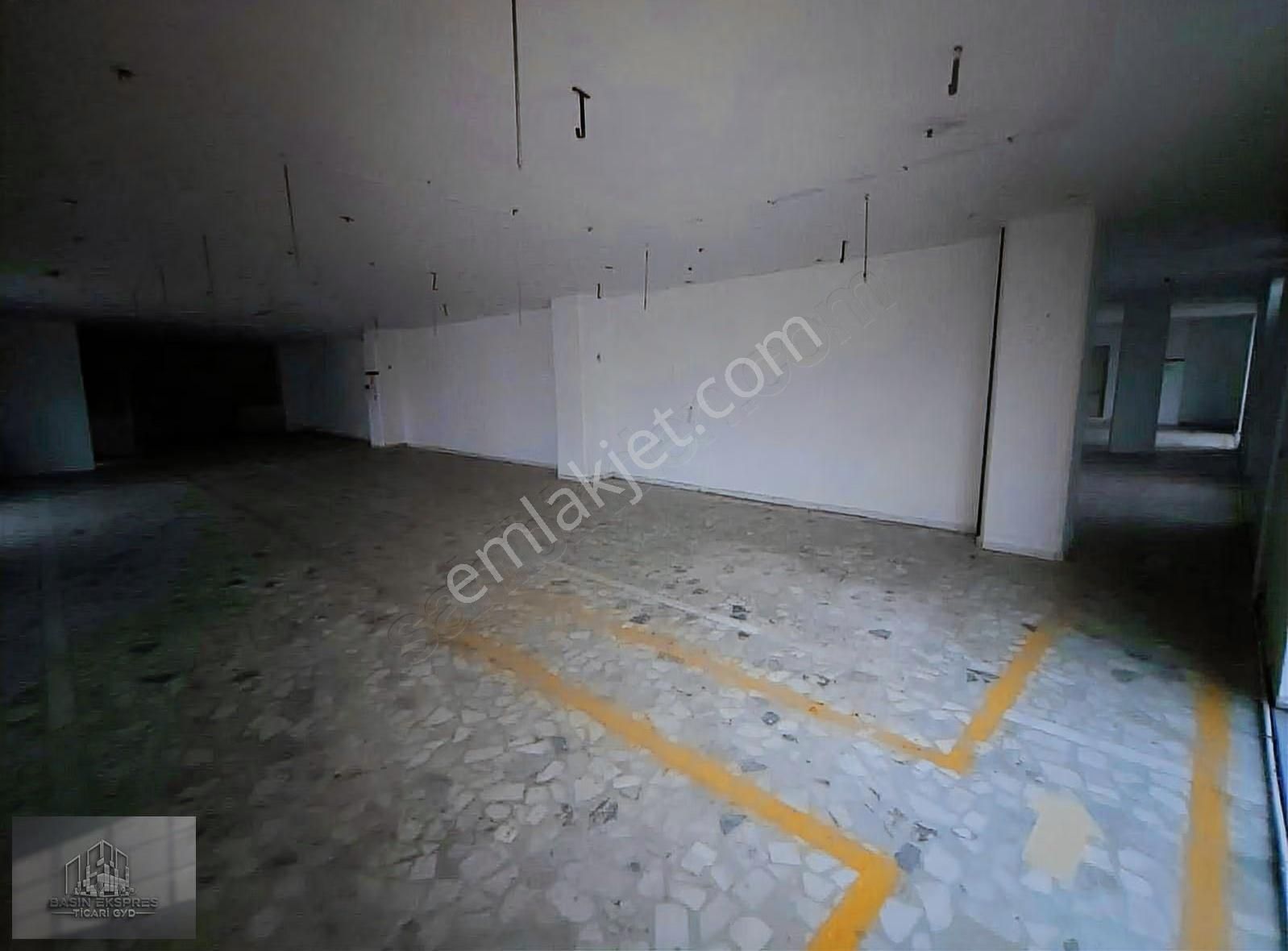 Sulyapıdan 1000 M2 Kiralik İş Yeri İmalata Atölye Showroma Uygun - Görsel 9