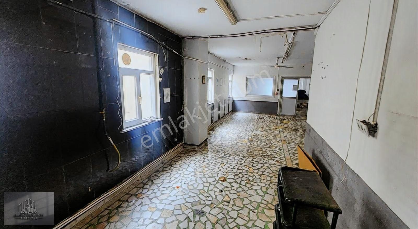 Sulyapıdan 1000 M2 Kiralik İş Yeri İmalata Atölye Showroma Uygun - Görsel 20