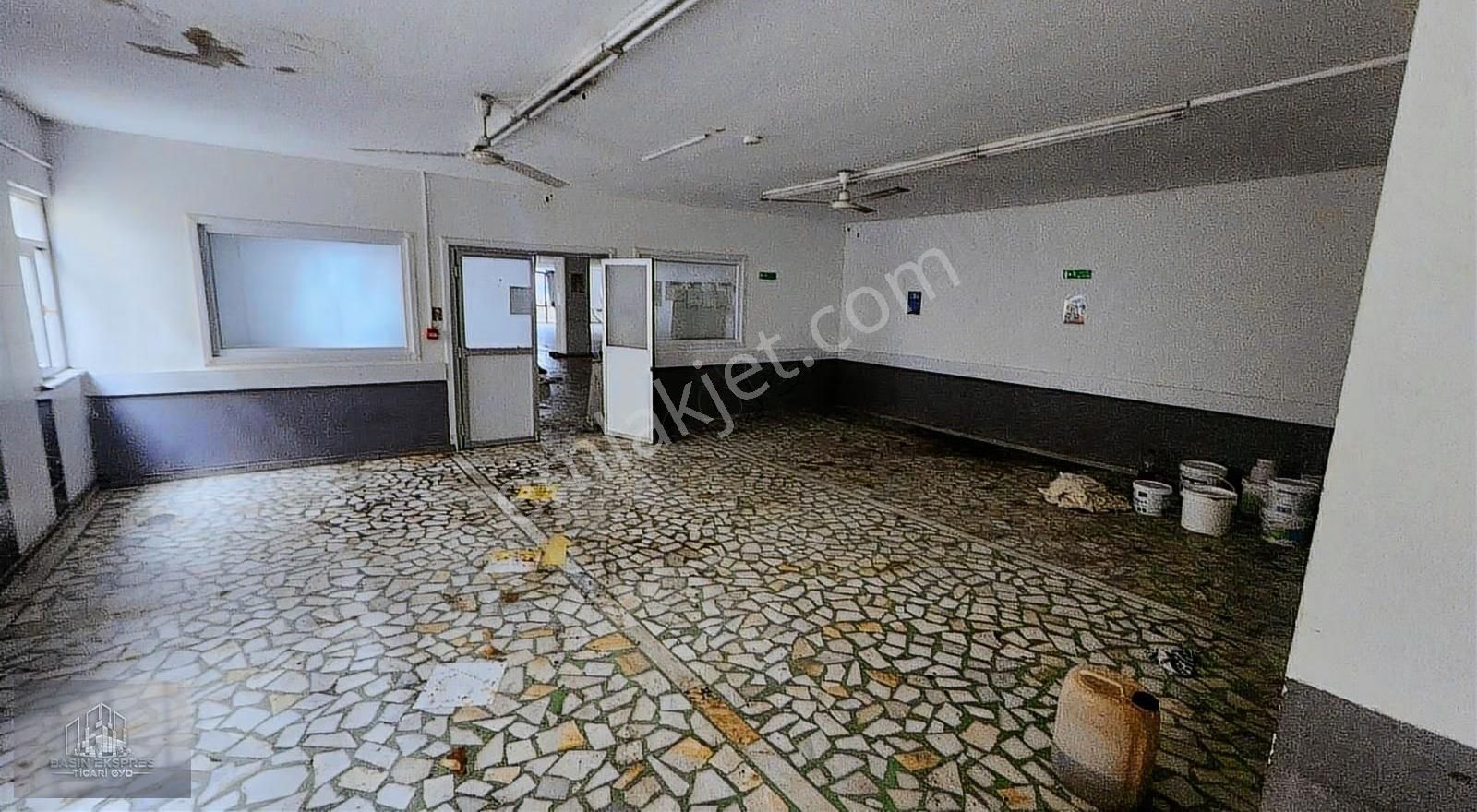 Sulyapıdan 1000 M2 Kiralik İş Yeri İmalata Atölye Showroma Uygun - Görsel 4