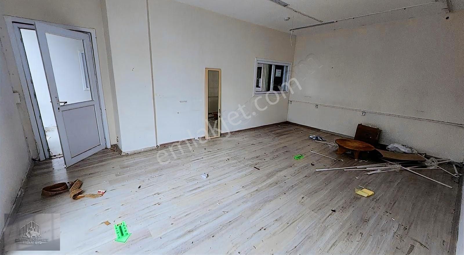Sulyapıdan 1000 M2 Kiralik İş Yeri İmalata Atölye Showroma Uygun - Görsel 24