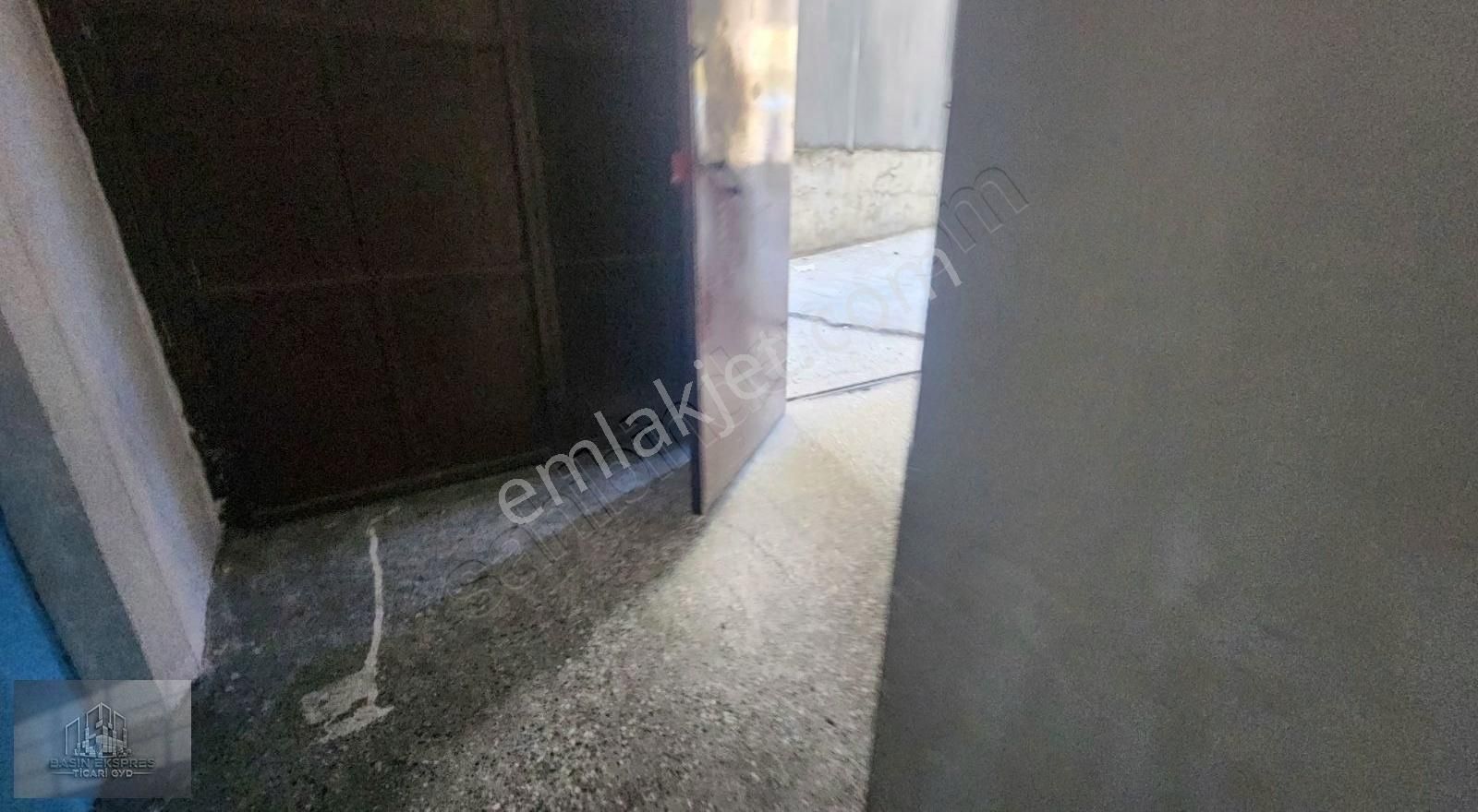 Sulyapıdan Giriş Zemın Kat Atölye Depolama Ve İmalata Uygun - Görsel 10