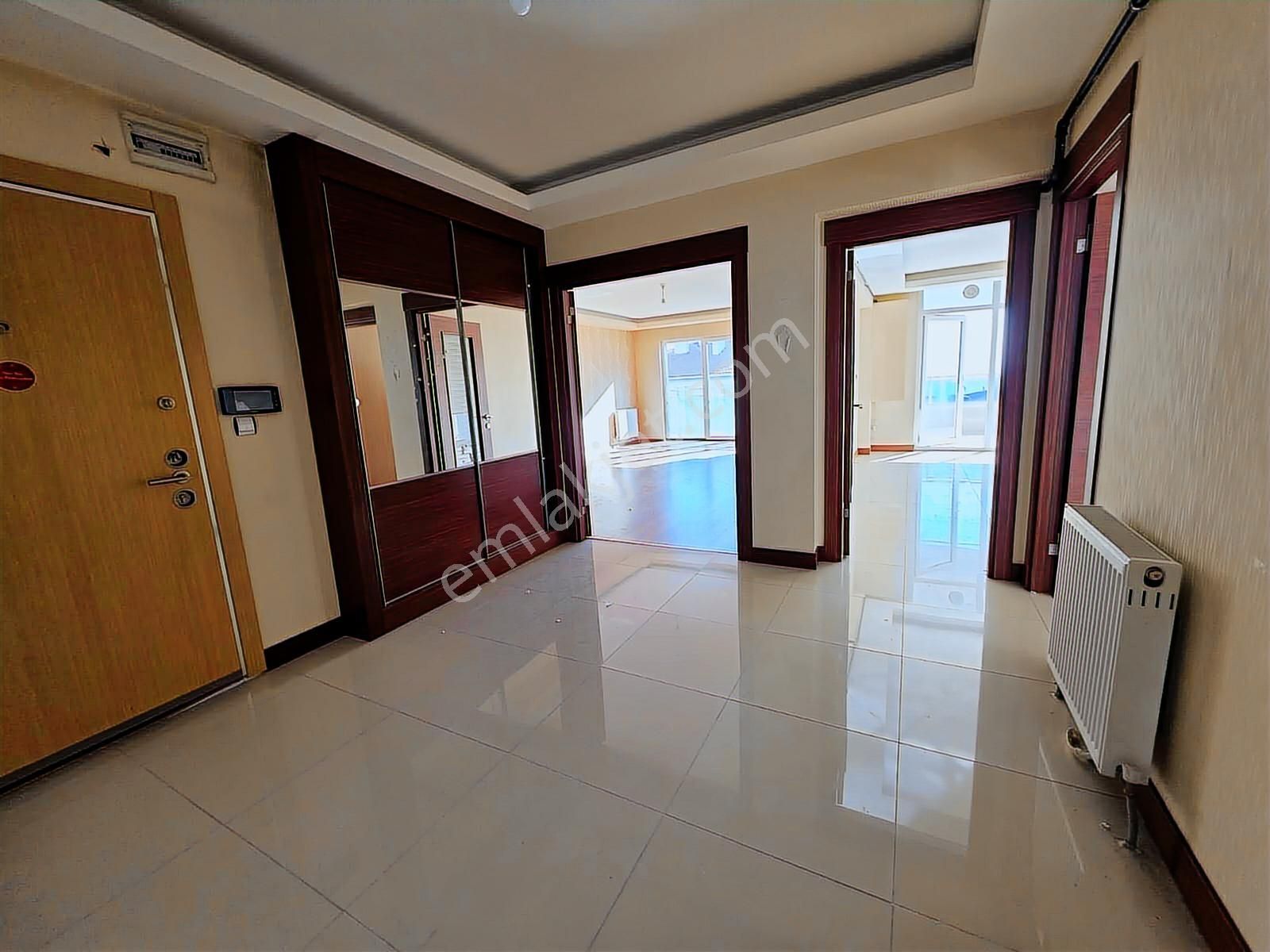 Pamuklar'da Manzaralı Ebeveyn Banyolu Katta 4+1 Satılık Daire - Görsel 32