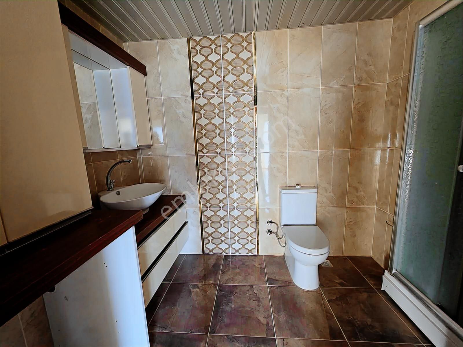 Pamuklar'da Manzaralı Ebeveyn Banyolu Katta 4+1 Satılık Daire - Görsel 2