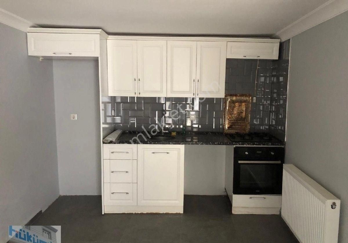 Reşatbey'de Özel Otoparklı Doğalgazlı Satılık Müstakil Ev - Görsel 7