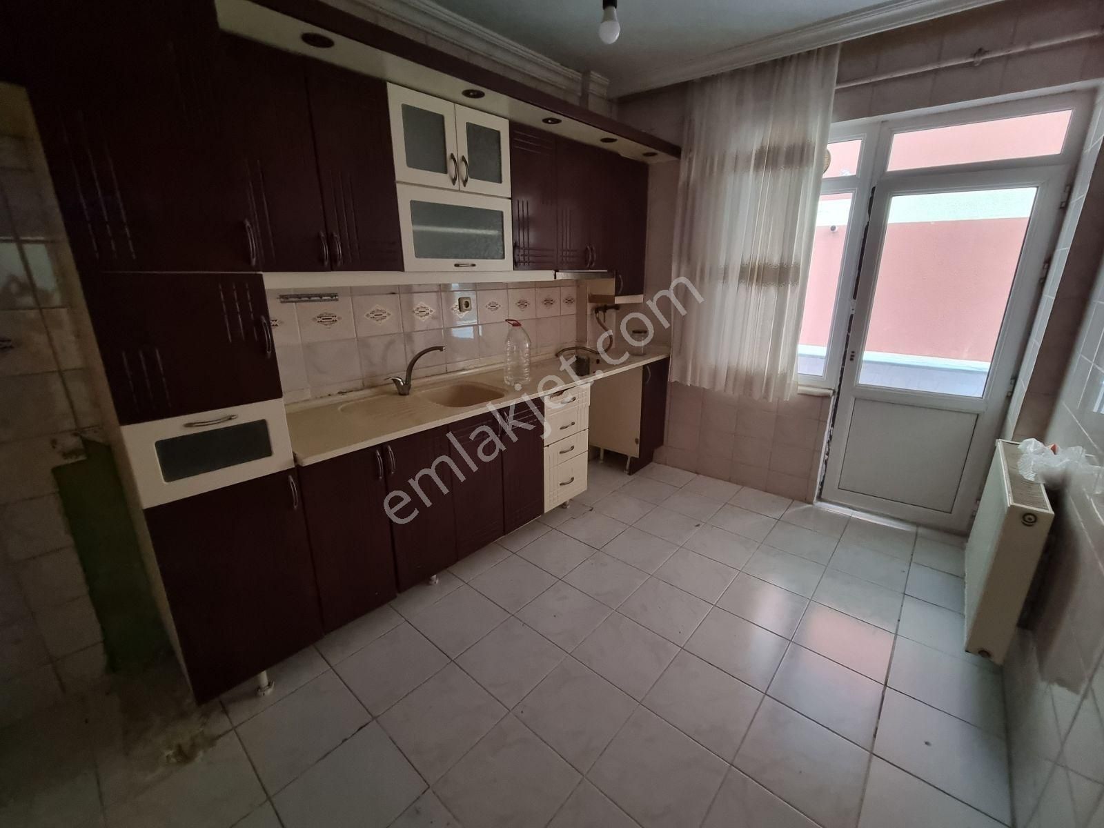 Tuzla Yayla Mahallesinde Merkezde 2+1 Satılık Daire - Görsel 15