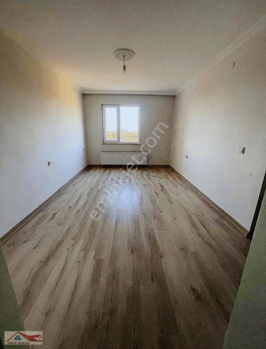 Tokide Site İçinde 8.katta Geniş Boyalı 2+1 Ferah Kaçmaz Daire - Görsel 10