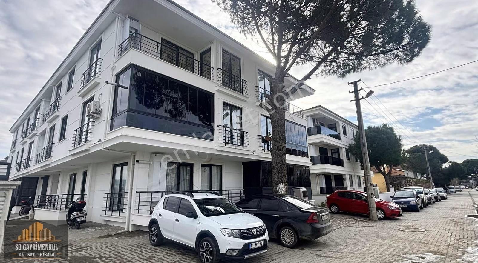 Kemalpaşada Çam Balkonlu 2+1 Satılık Daire - Görsel 7