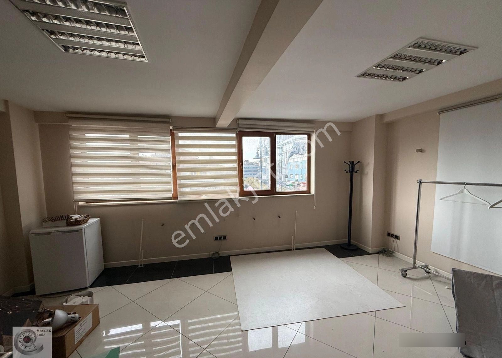 Sanayi Mahallesi Cadde Üzerinde Kiralık Ofis - Görsel 11