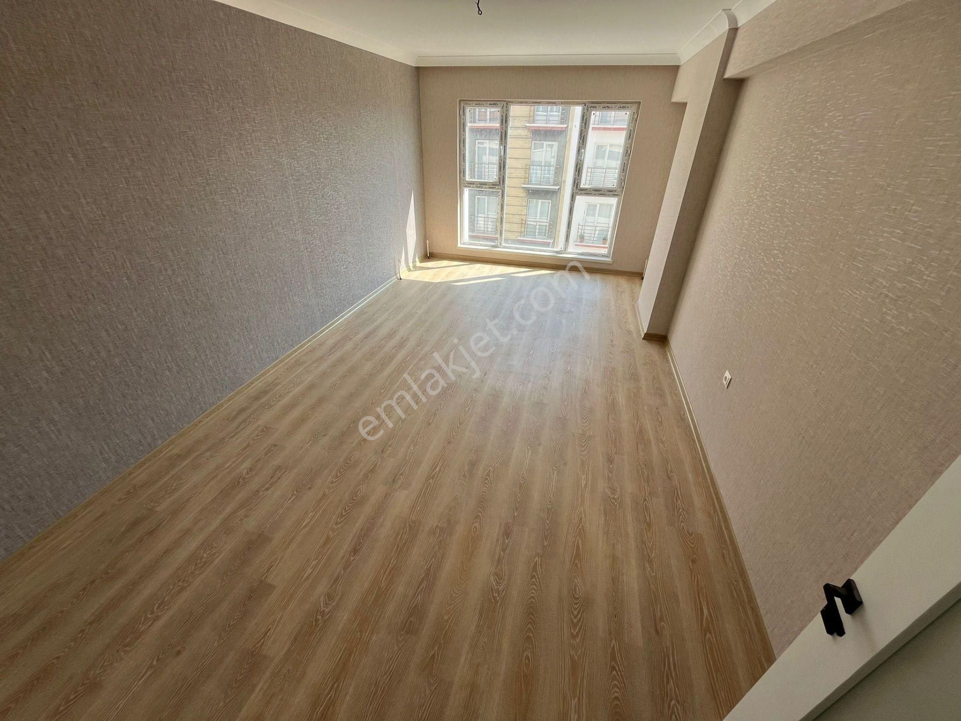 Karakayada Asansörlü Yapılı Dairemiz Satışta! - Görsel 8