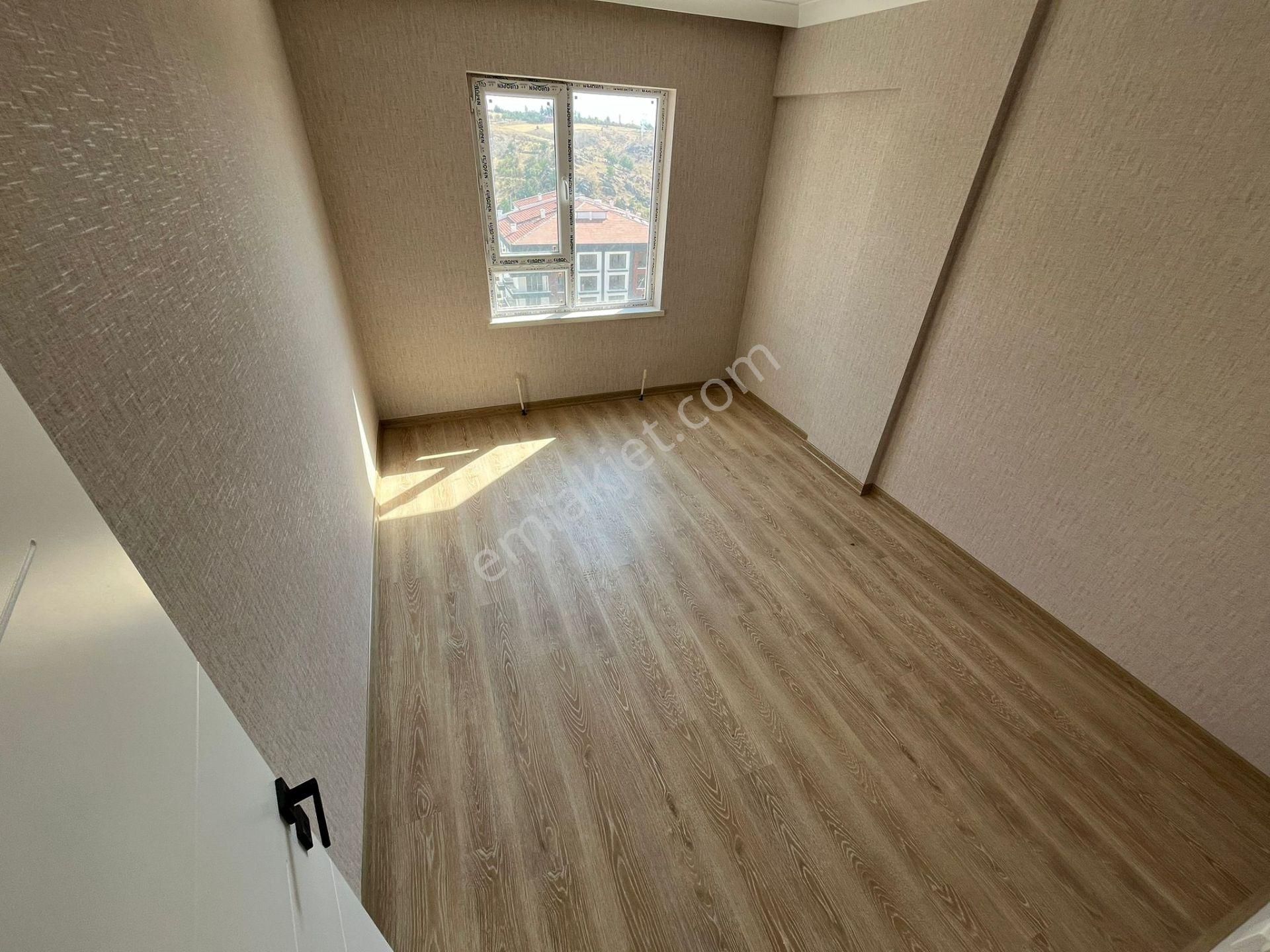 Karakayada Asansörlü Yapılı Dairemiz Satışta! - Görsel 19