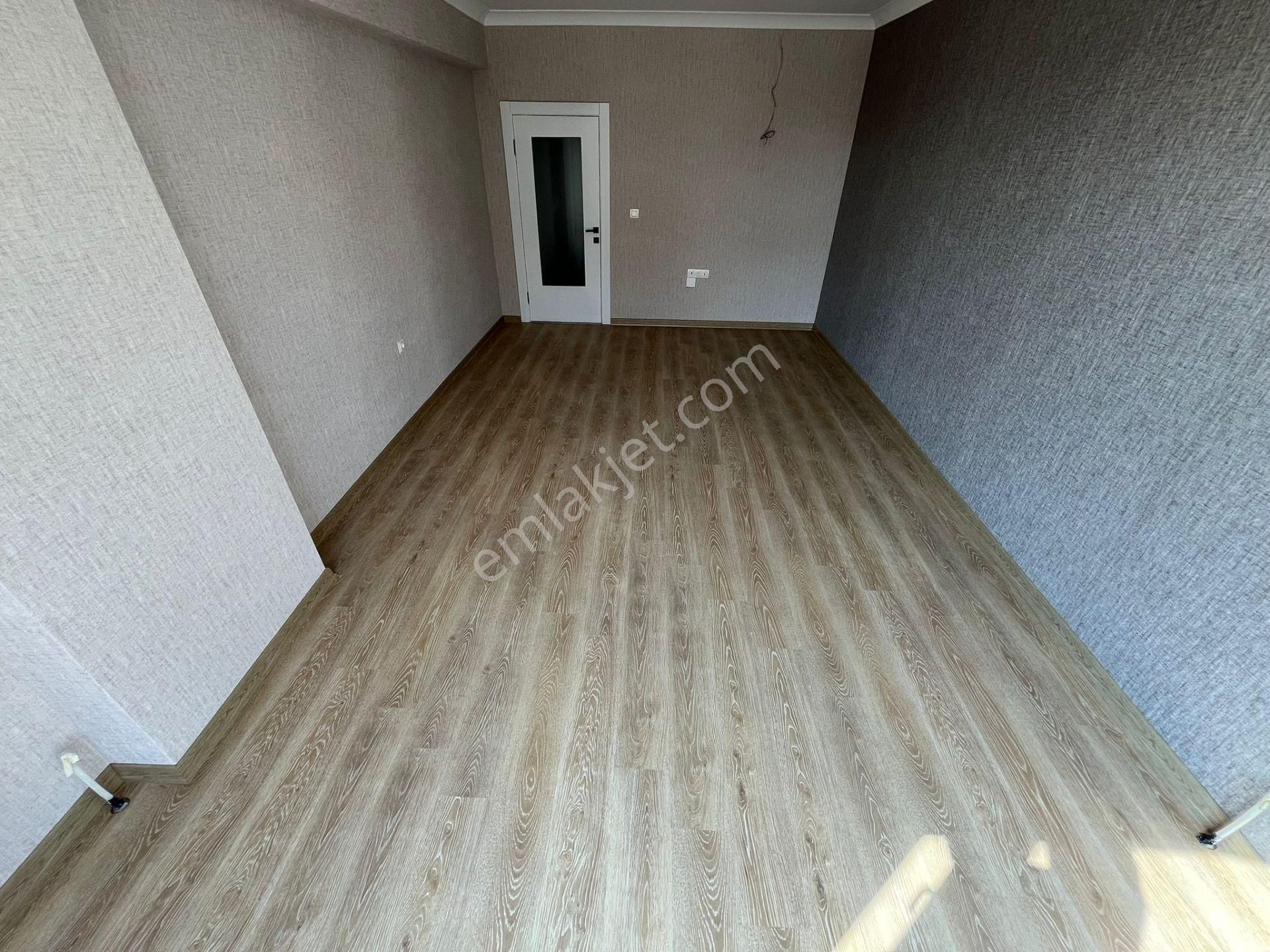 Karakayada Asansörlü Yapılı Dairemiz Satışta! - Görsel 10