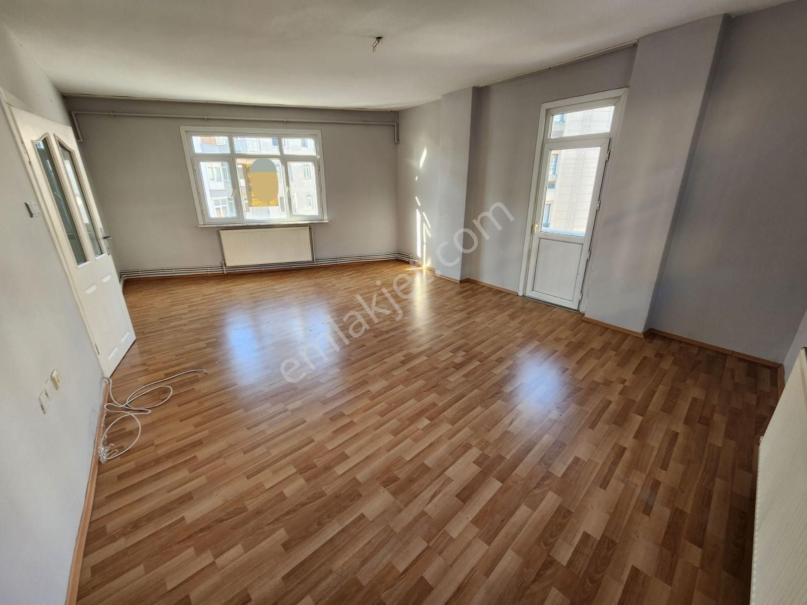 Siyavuşpaşa Ulubatlı Hasan Cad. 2+1 85m2 4.kat Asansörlü - Görsel 9