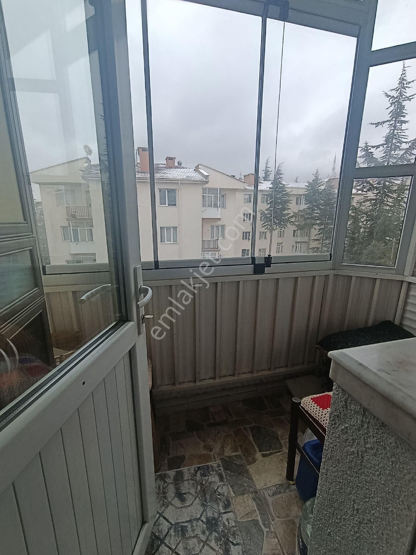 Yeniket Mahallesinde Kiralık 2+1 Daire - Görsel 9