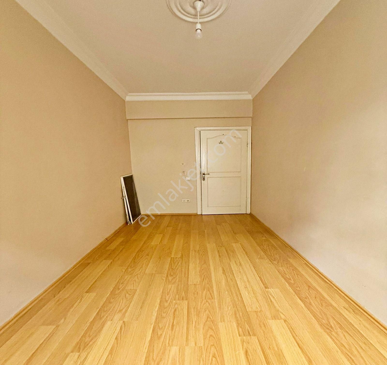 Metrobüse 5' Dakika Yürüme Mesafesinde Kiralık Daire - Görsel 10