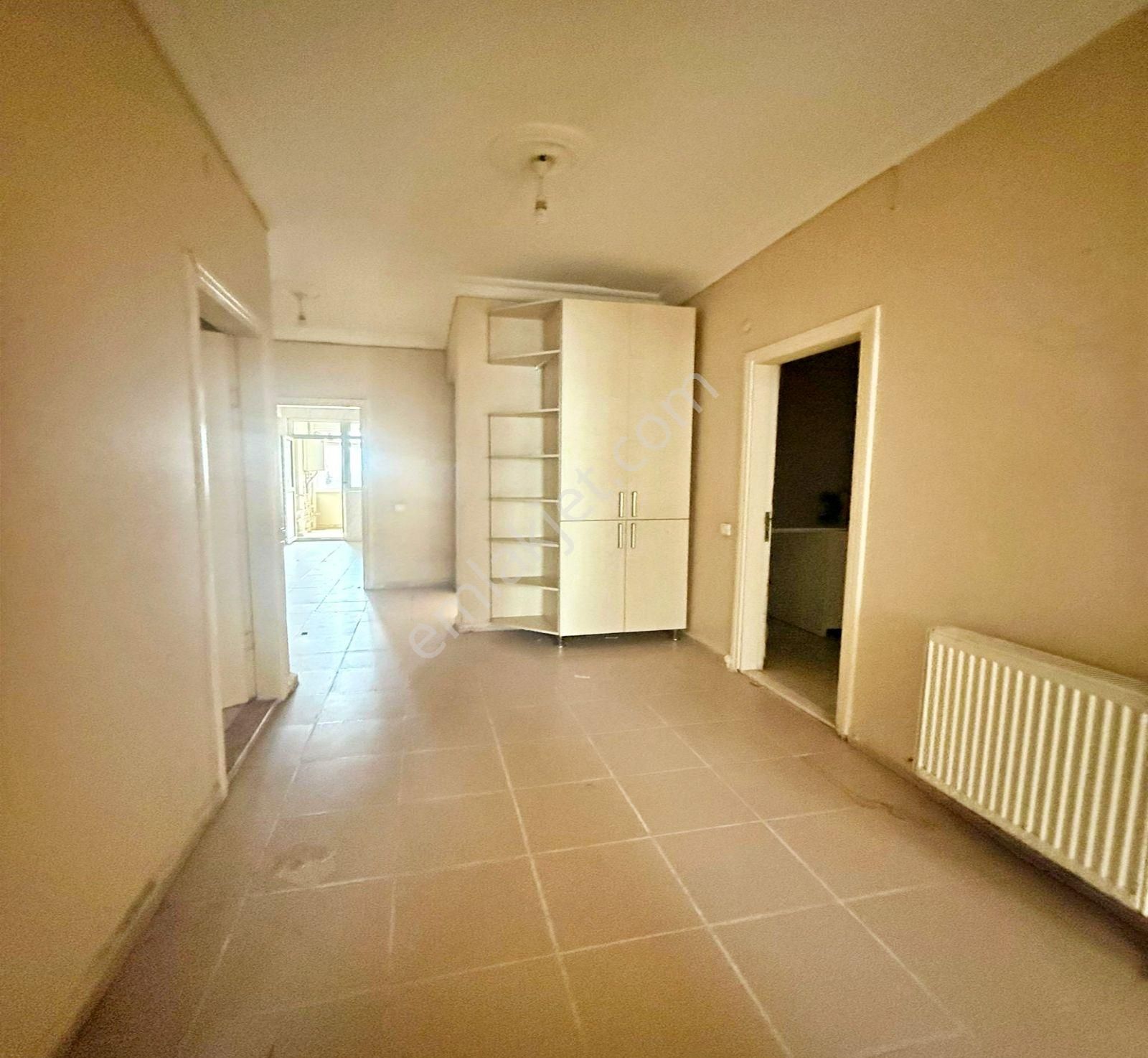 Metrobüse 5' Dakika Yürüme Mesafesinde Kiralık Daire - Görsel 12