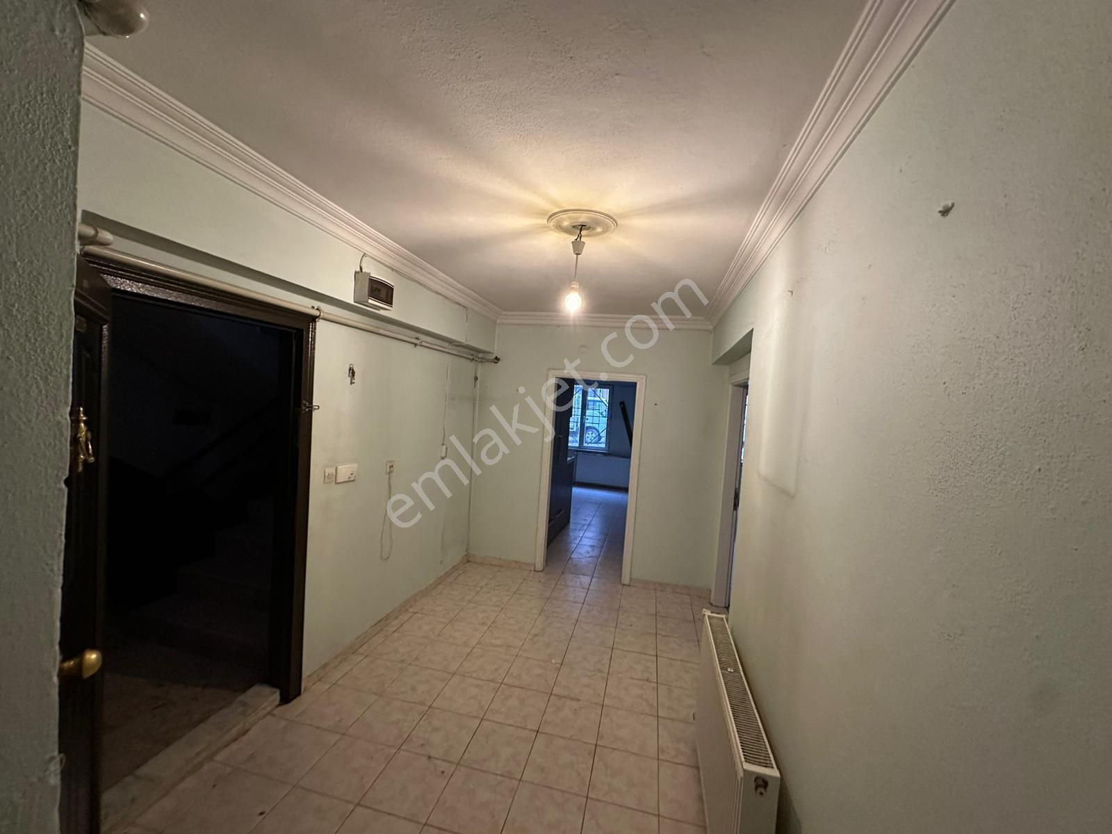 İhsaniye 3+1 Zemin Kat Kiralık - Görsel 4