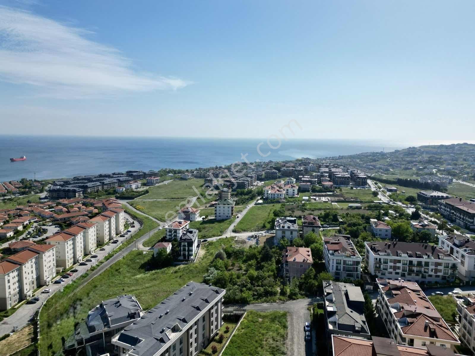 Beylikdüzü Marina Çevresinde Satılık İmarlı Arsalar