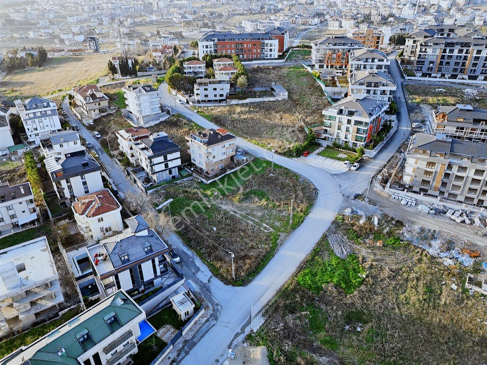 Beylikdüzü Marmarada Marina Çevresinde Satılık İmarlı Arsa - Görsel 2
