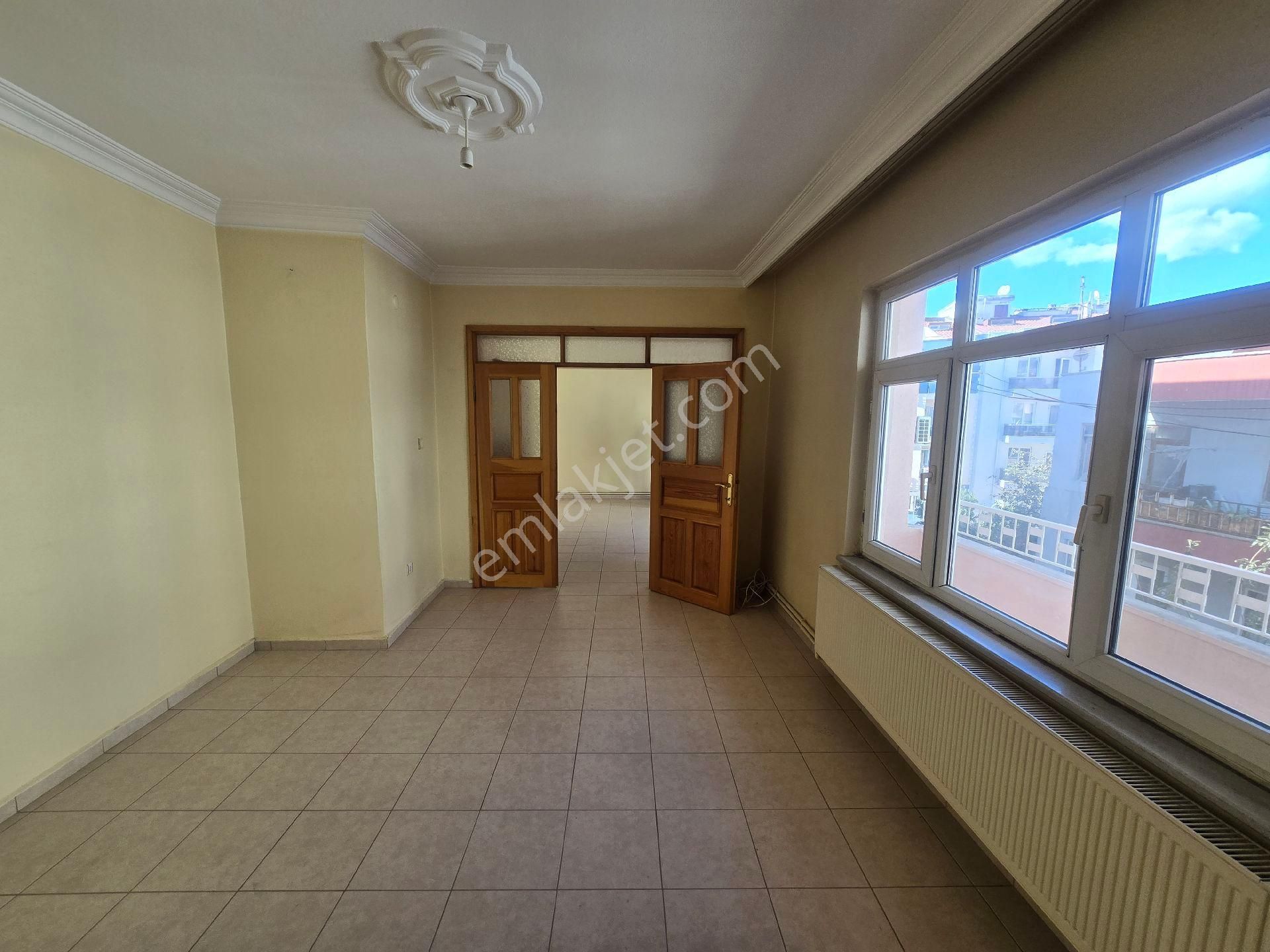 Barbaros Atatürk Cd.yanında Kiralık 2+1 Daire 24000 - Görsel 3