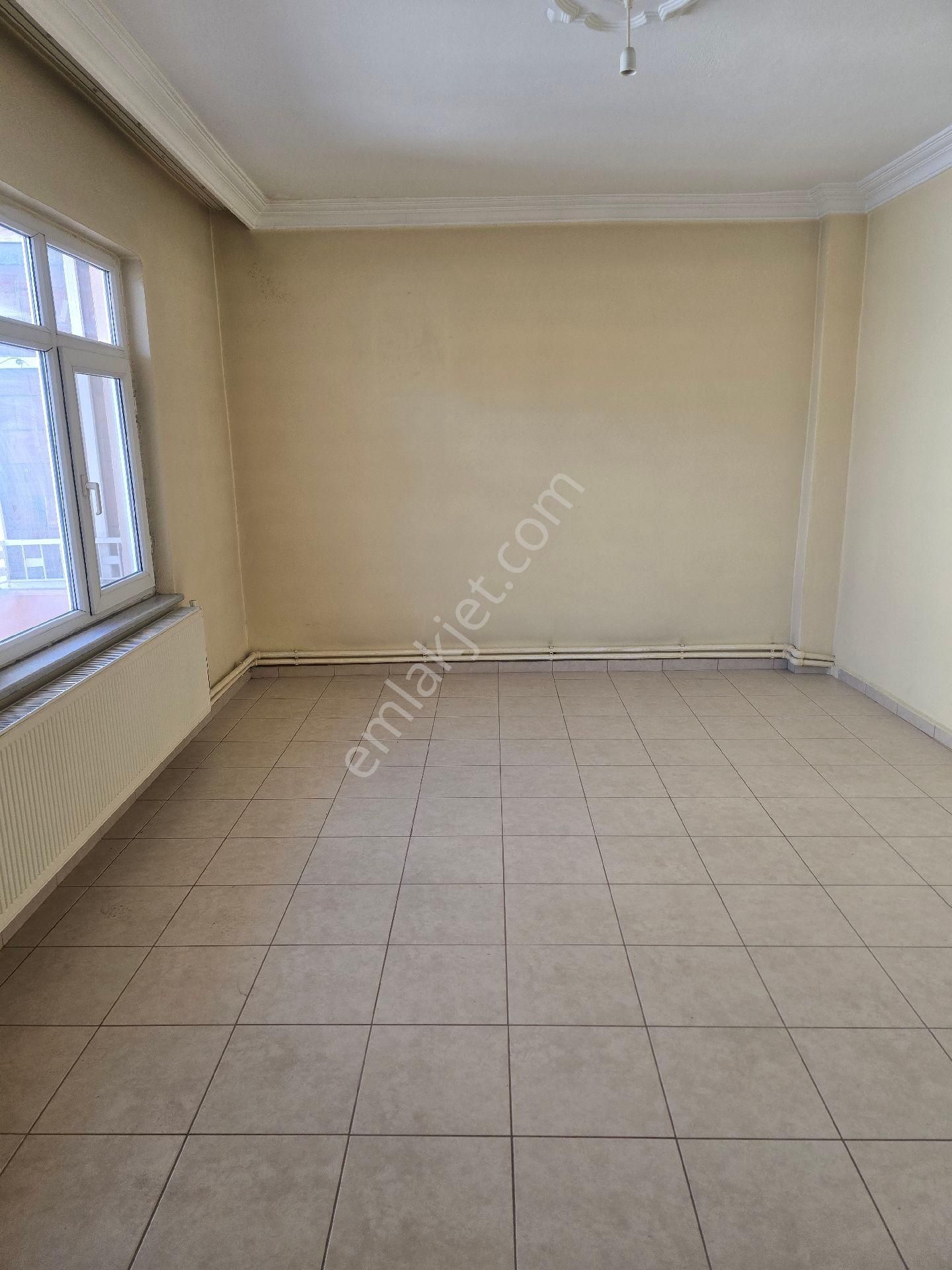 Barbaros Atatürk Cd.yanında Kiralık 2+1 Daire 24000 - Görsel 2