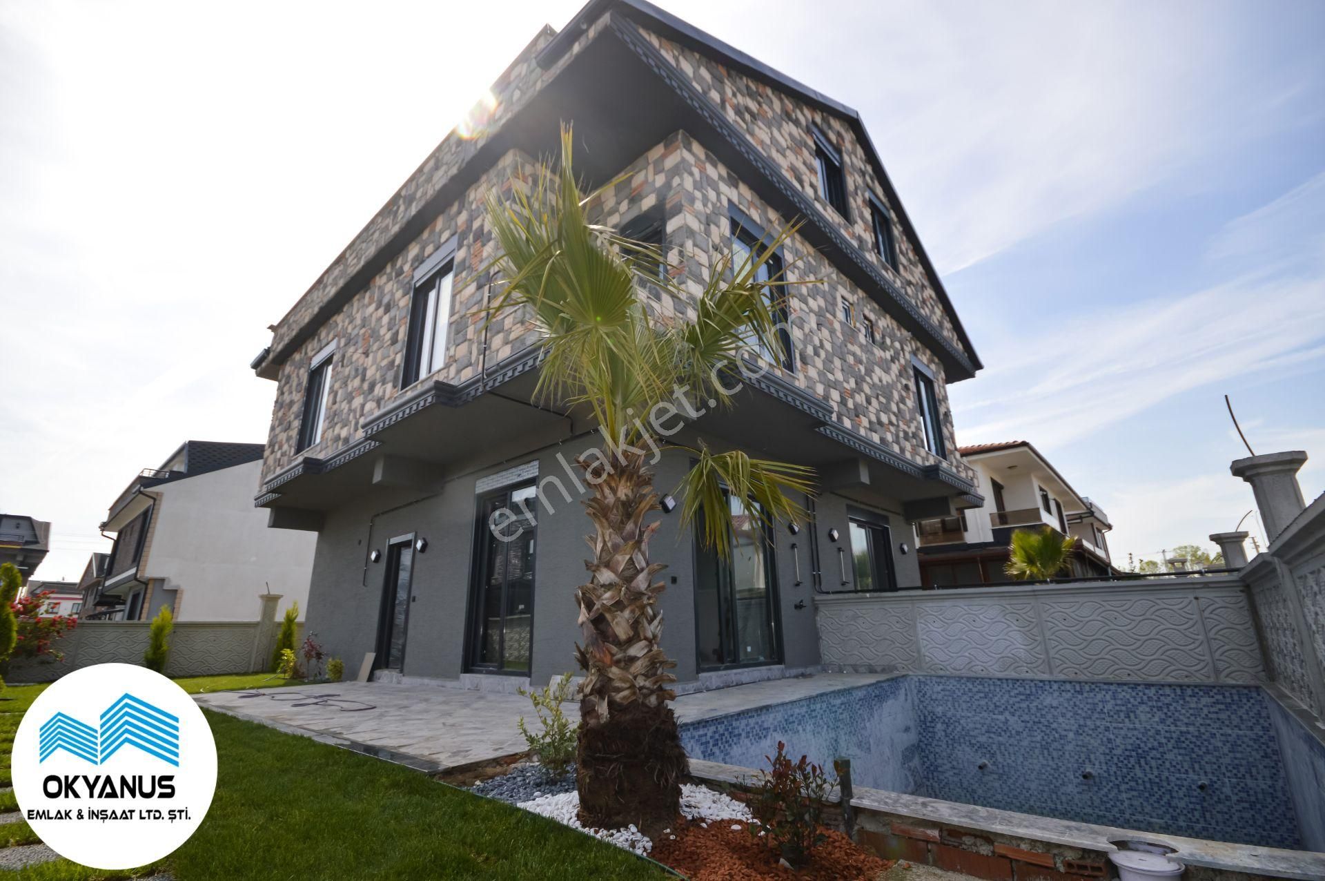 Kocaali’de Satılık 3+1 Özel Havuz Ve Bahçe Tasarımlı Villa