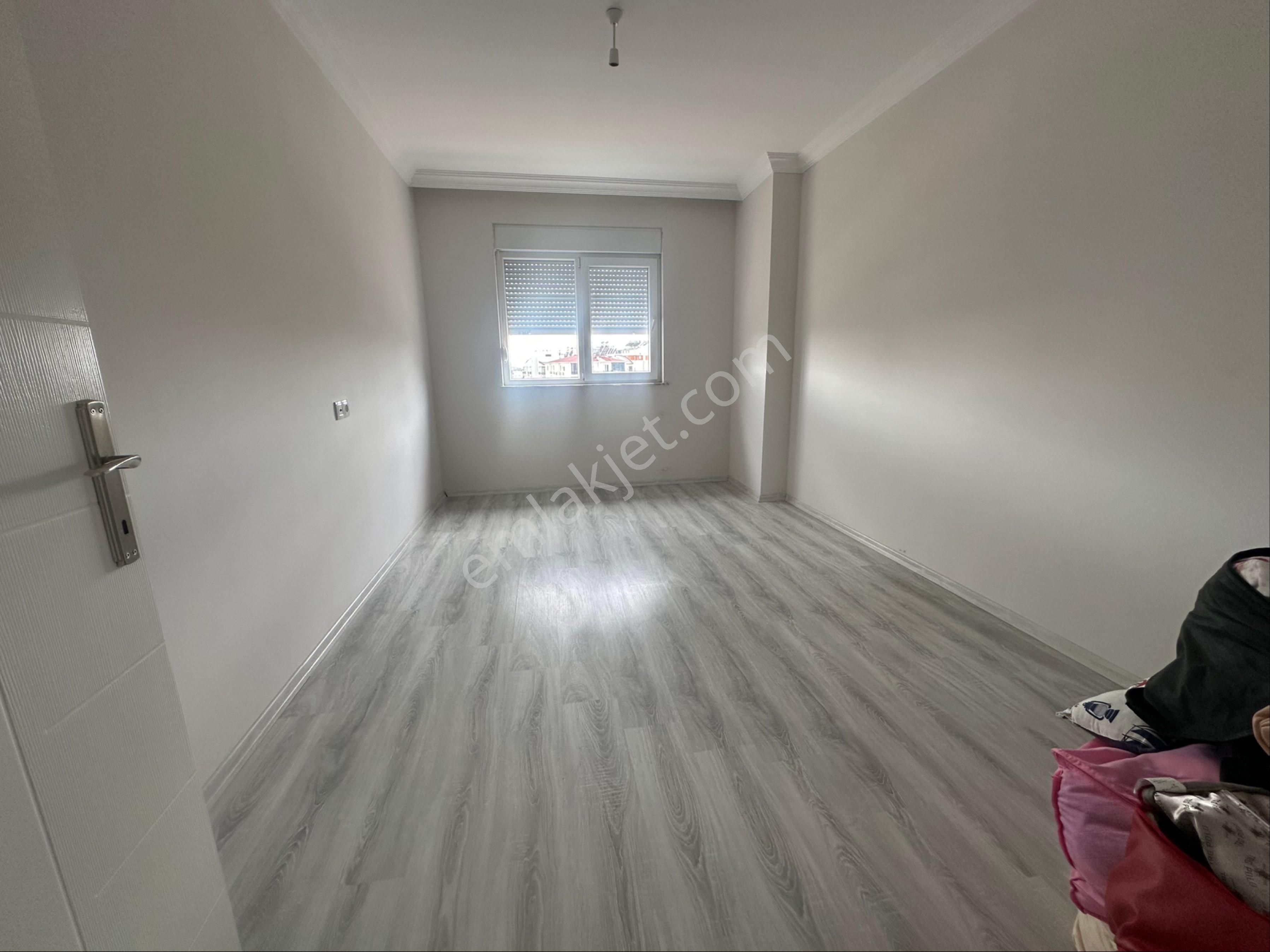 Satılık Konum Efsane Daire Şahane Ana Cadde Üzeri - Görsel 15