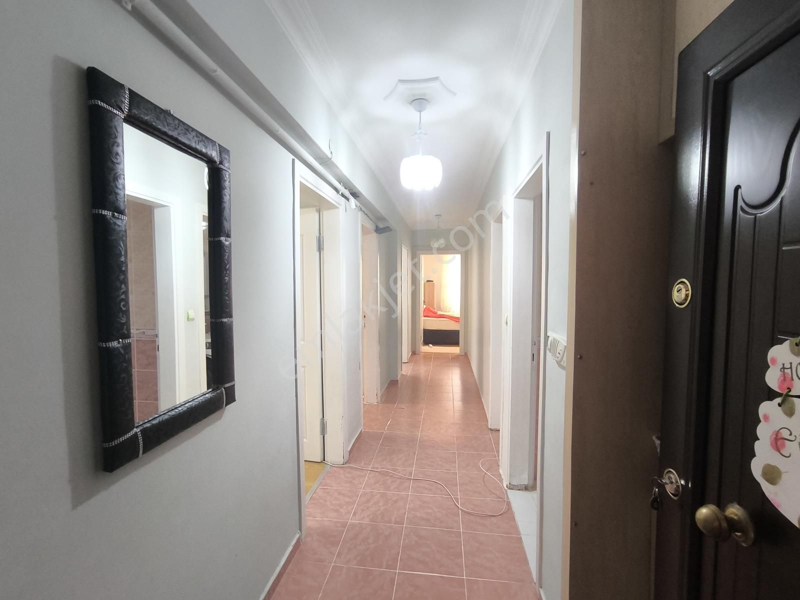 Fa Özbir'den Merkezi Konumda Ara Kat Acil Satılık 2+1 Daire..! - Görsel 5