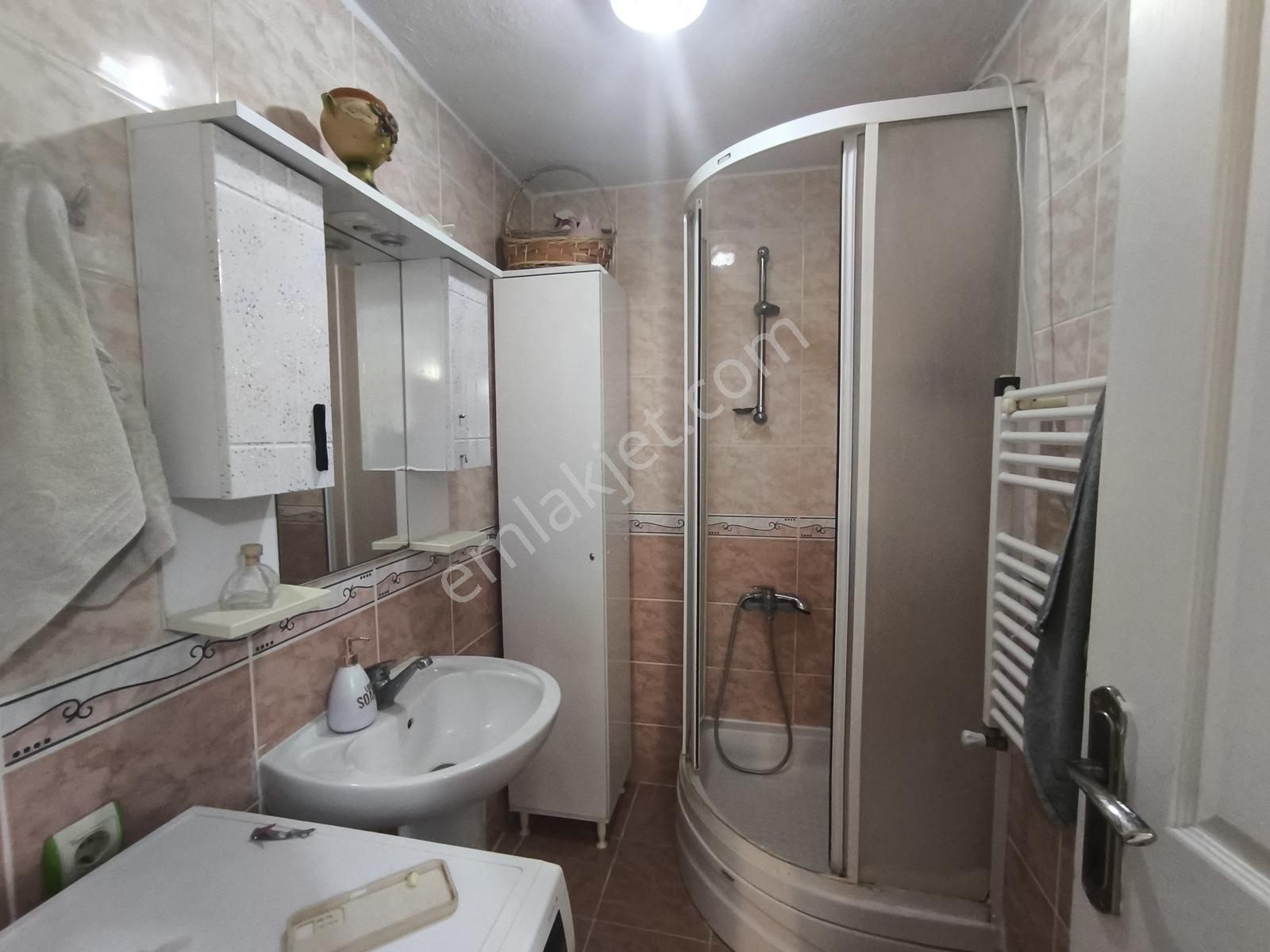 Fa Özbir'den Merkezi Konumda Ara Kat Acil Satılık 2+1 Daire..! - Görsel 4