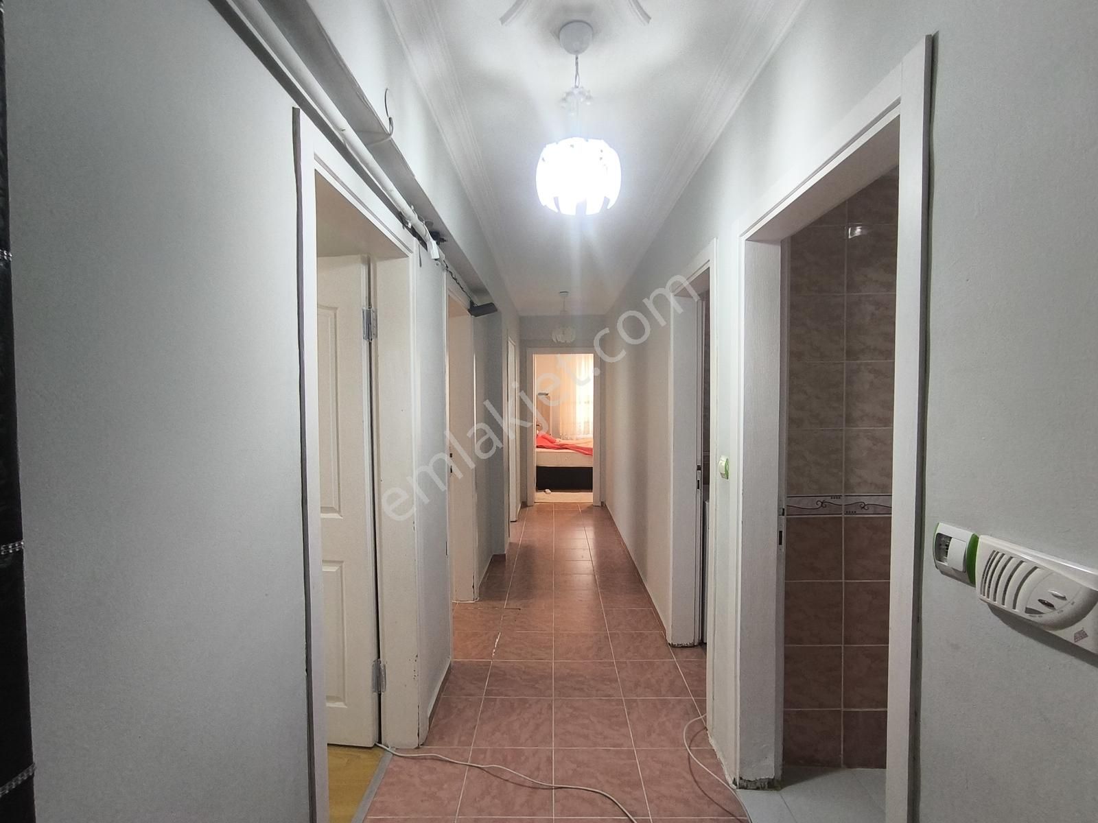 Fa Özbir'den Merkezi Konumda Ara Kat Acil Satılık 2+1 Daire..! - Görsel 8