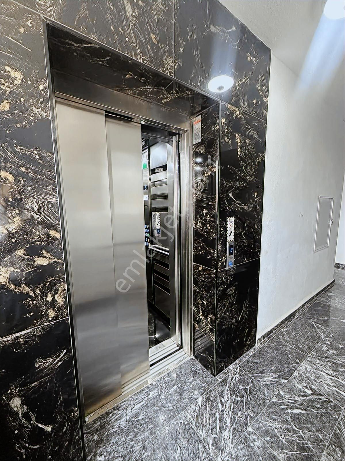 Satılık Konum Efsane Daire Şahane Ana Cadde Üzeri - Görsel 11