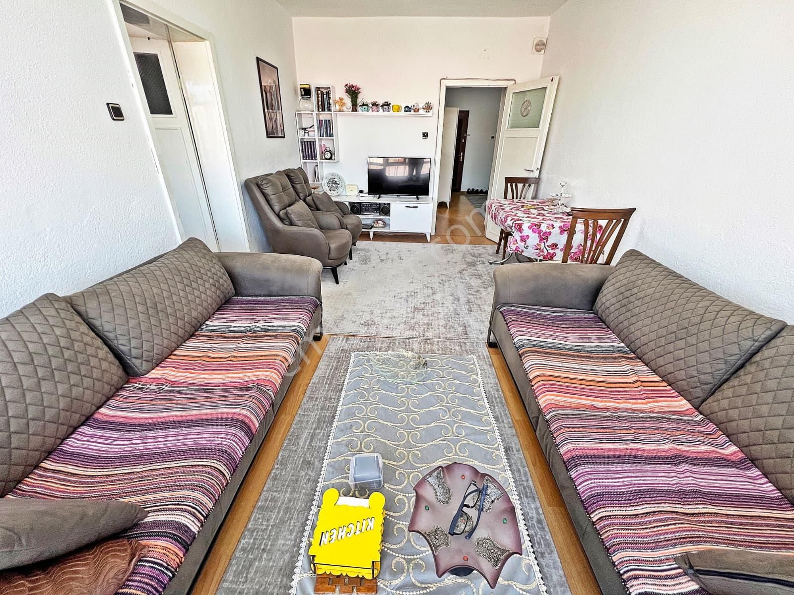 Kariyerde Etliğin Kalbinde Satılık 3+1 Ara Kat Daire