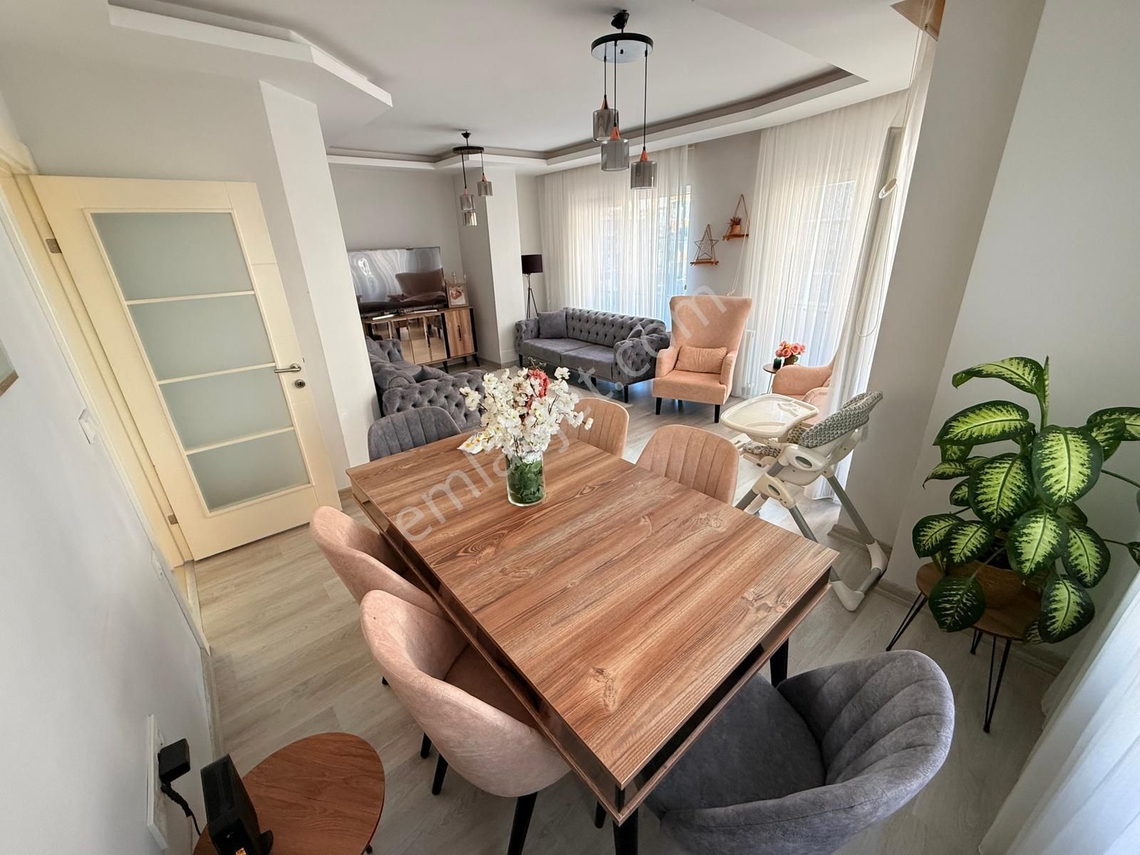 Maltepe Altayçeşme De 8 Yıllık Bina Da İskanlı 2+1 Satılık Daire - Görsel 13