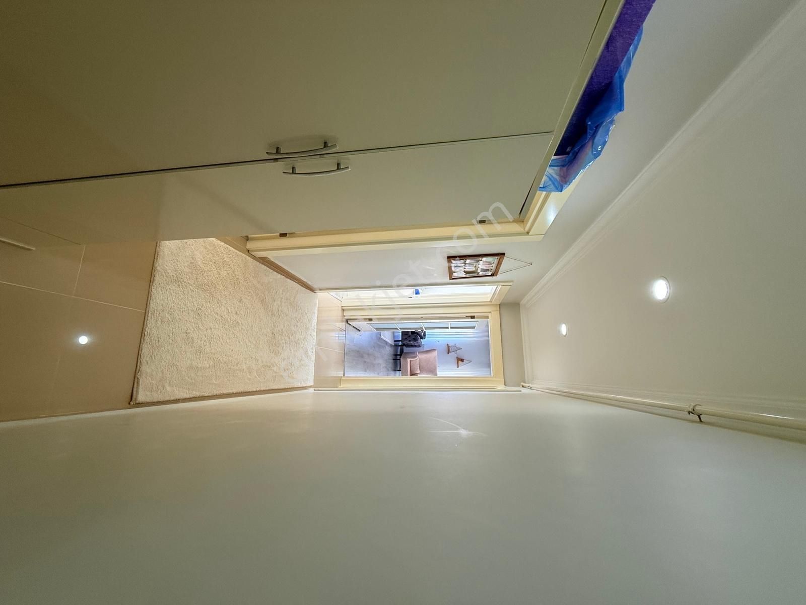 Maltepe Altayçeşme De 8 Yıllık Bina Da İskanlı 2+1 Satılık Daire - Görsel 9