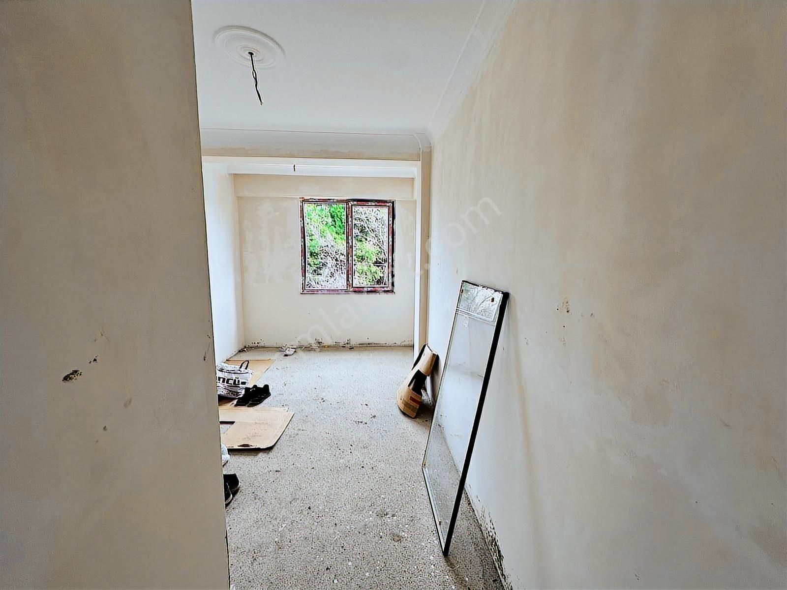 Satılık 3+1 4 Adet Ebevny Banyolu Satılık Daire - Görsel 5