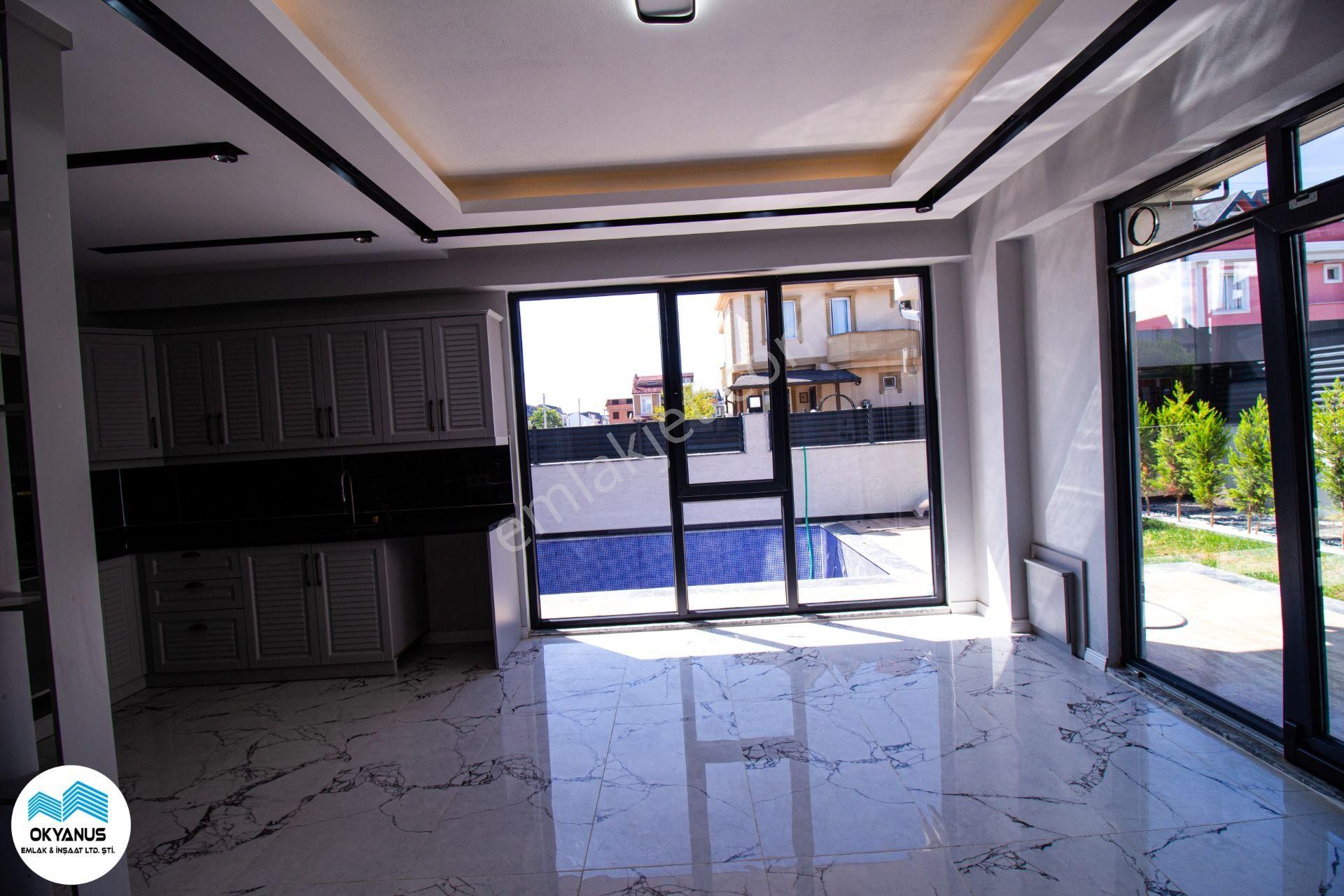 Kocaali’de Satılık 3+1 Lüks Detaylı, Havuzlu Villa - Görsel 8