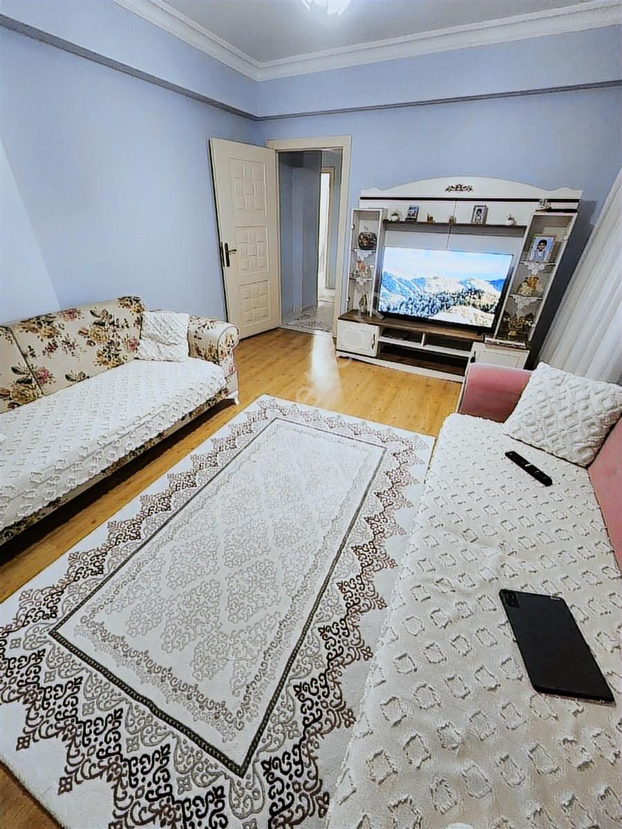 Karapürçekte 1.katta 125 M2 Masrafsız Asansörlü - Görsel 27