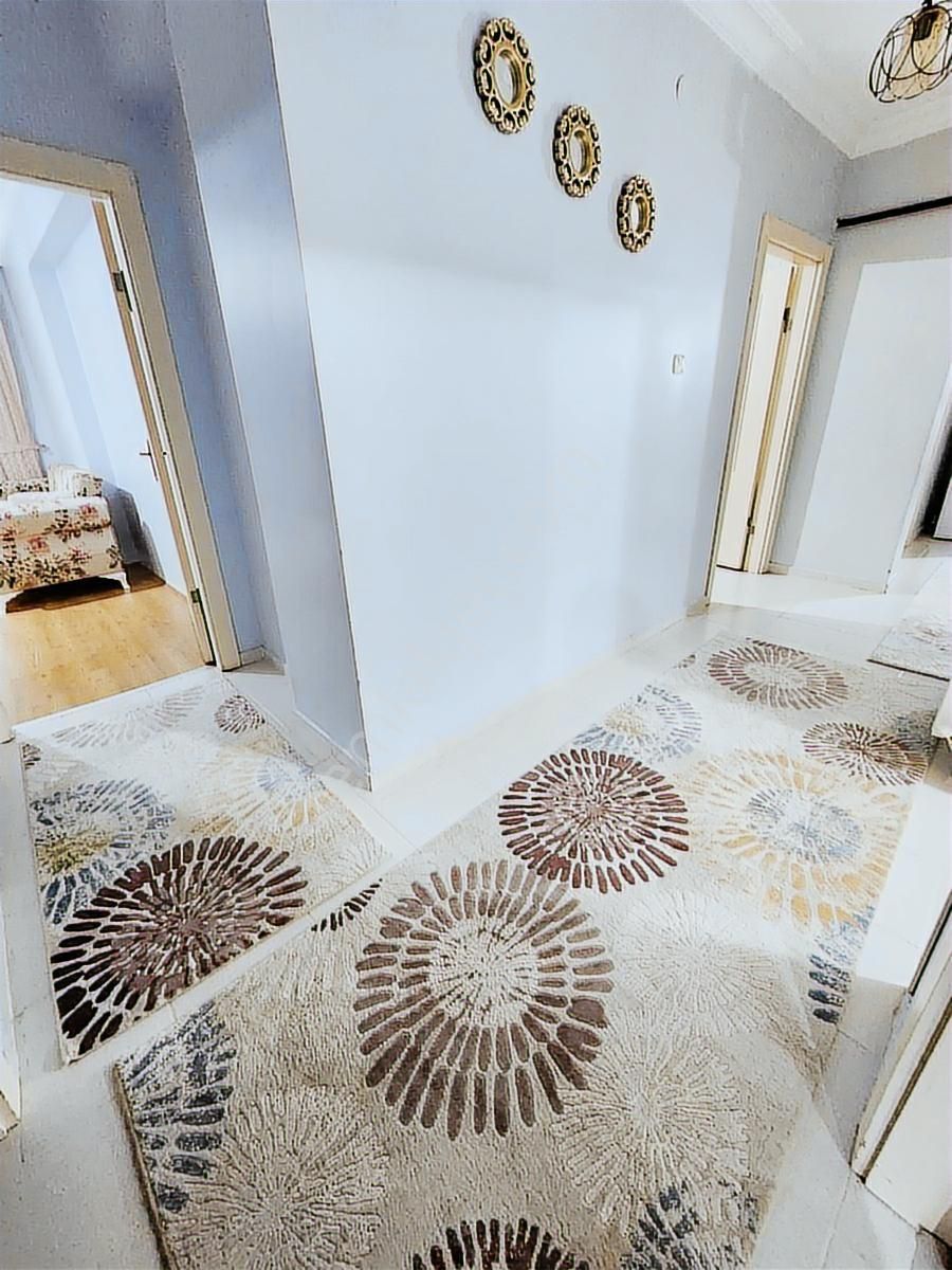 Karapürçekte 1.katta 125 M2 Masrafsız Asansörlü - Görsel 4