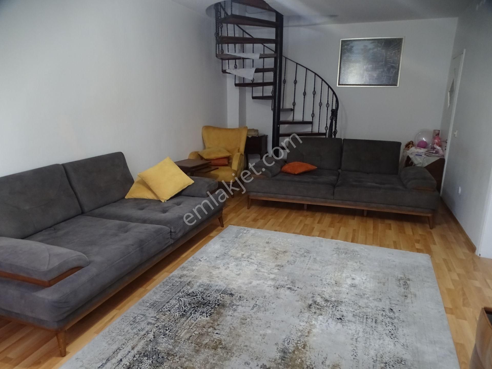 İstinye Boğaziçi Sitesi 3+1 Çatı Dubleks Daire - Görsel 5