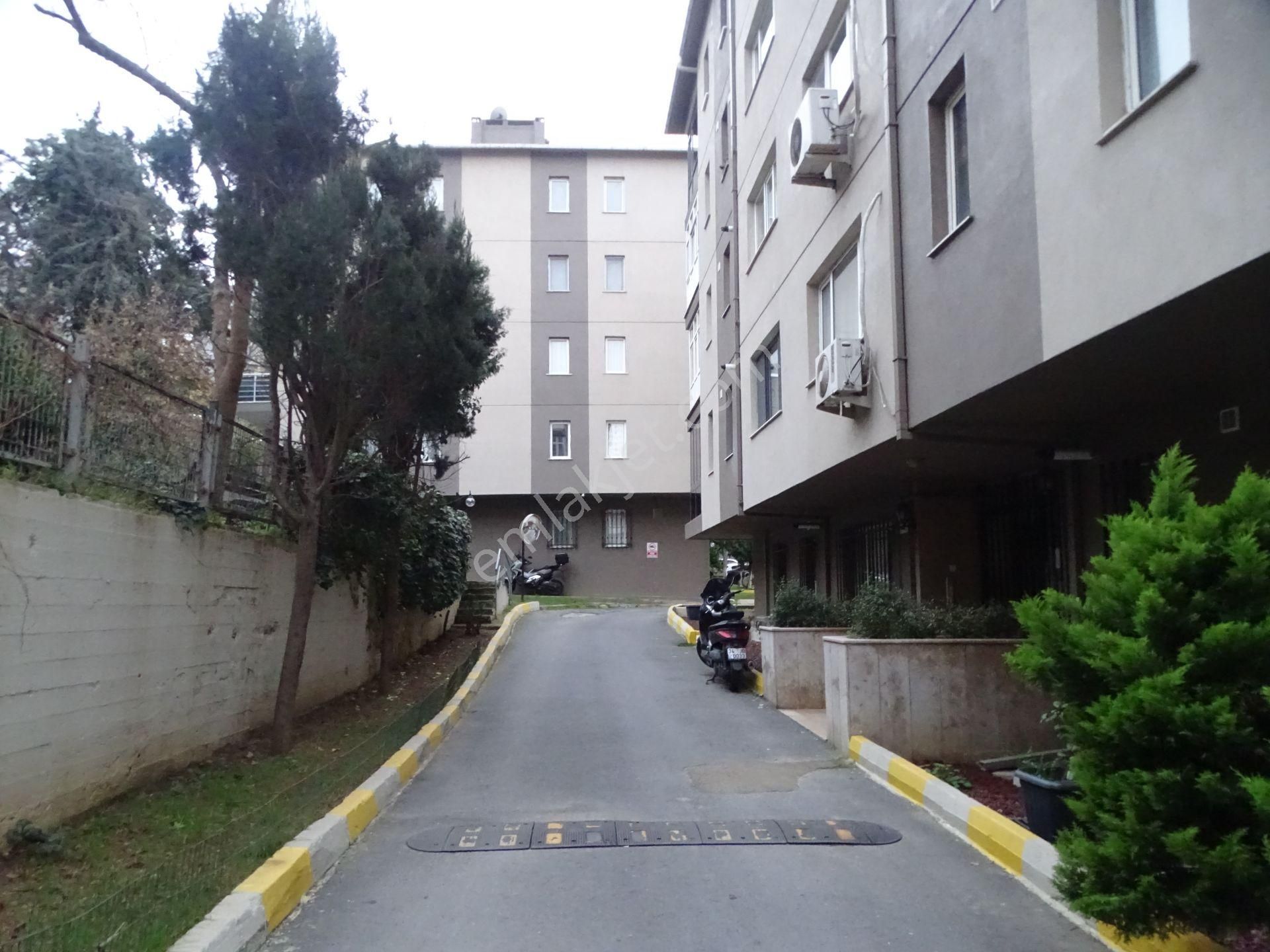 İstinye Boğaziçi Sitesi 3+1 Çatı Dubleks Daire - Görsel 2