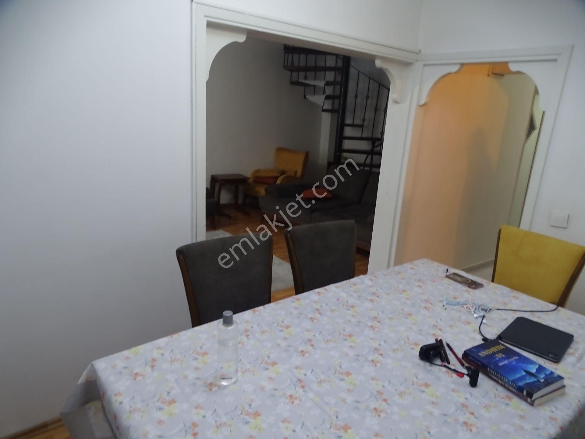İstinye Boğaziçi Sitesi 3+1 Çatı Dubleks Daire - Görsel 10