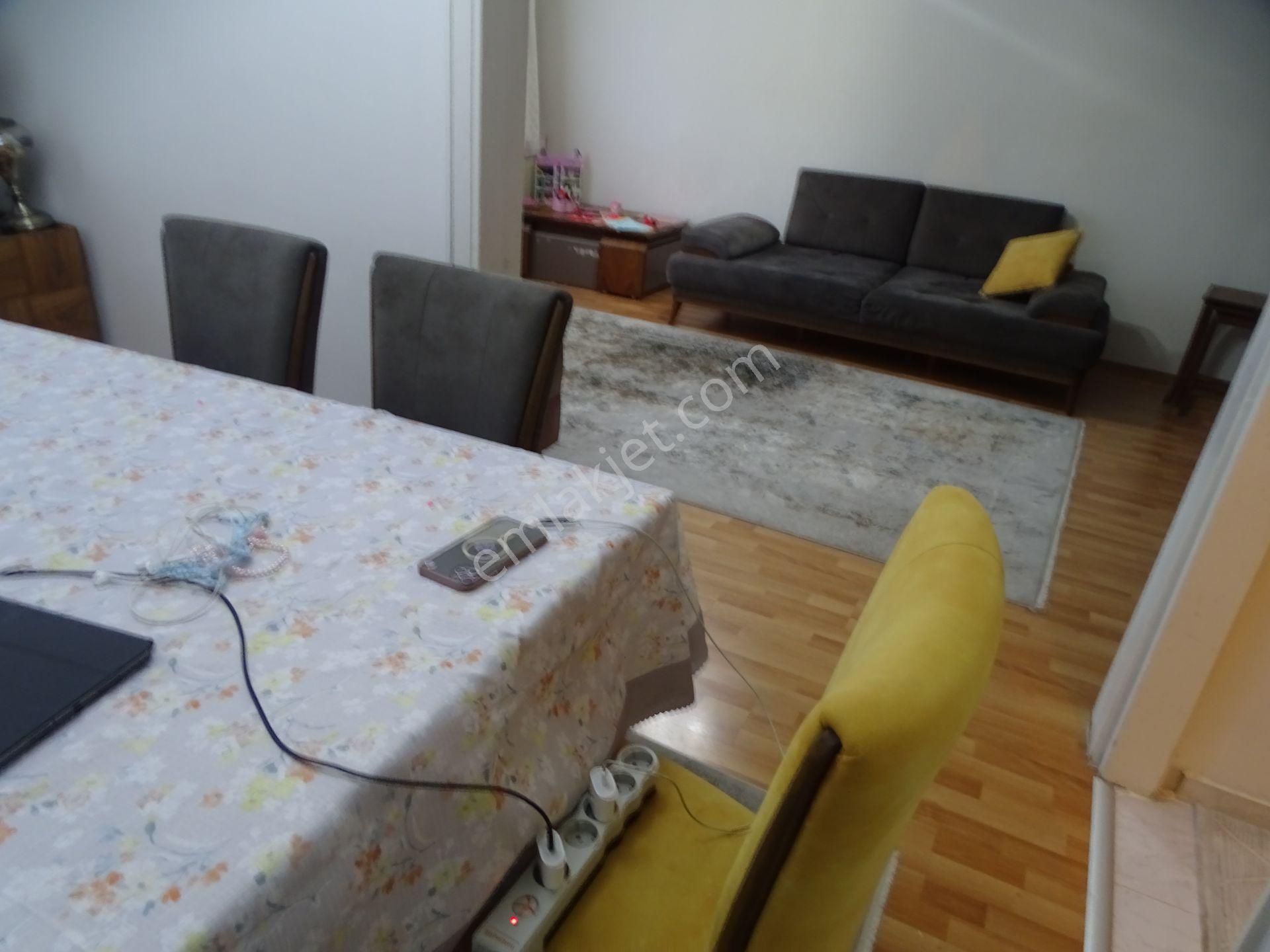 İstinye Boğaziçi Sitesi 3+1 Çatı Dubleks Daire - Görsel 8