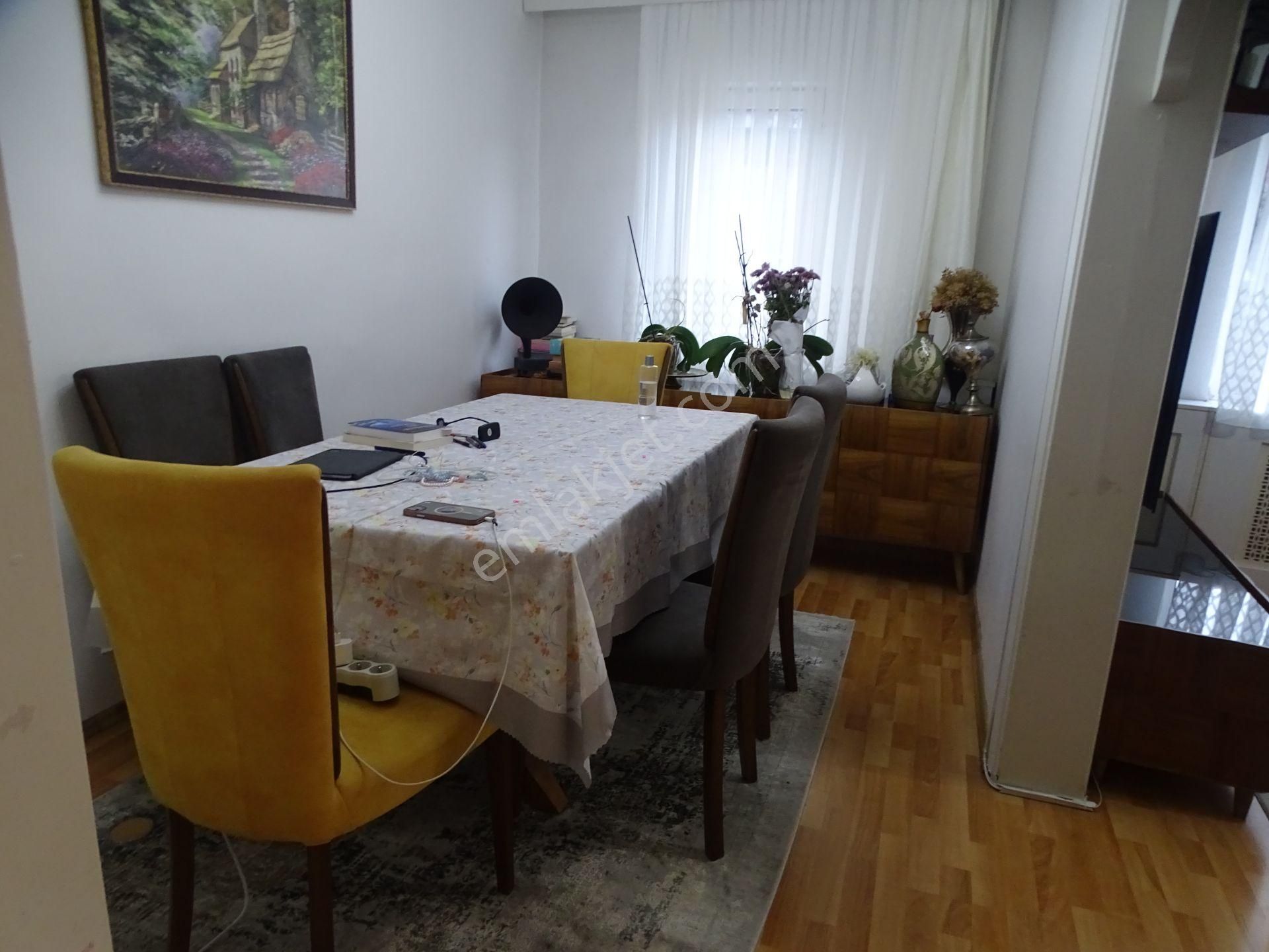 İstinye Boğaziçi Sitesi 3+1 Çatı Dubleks Daire - Görsel 9