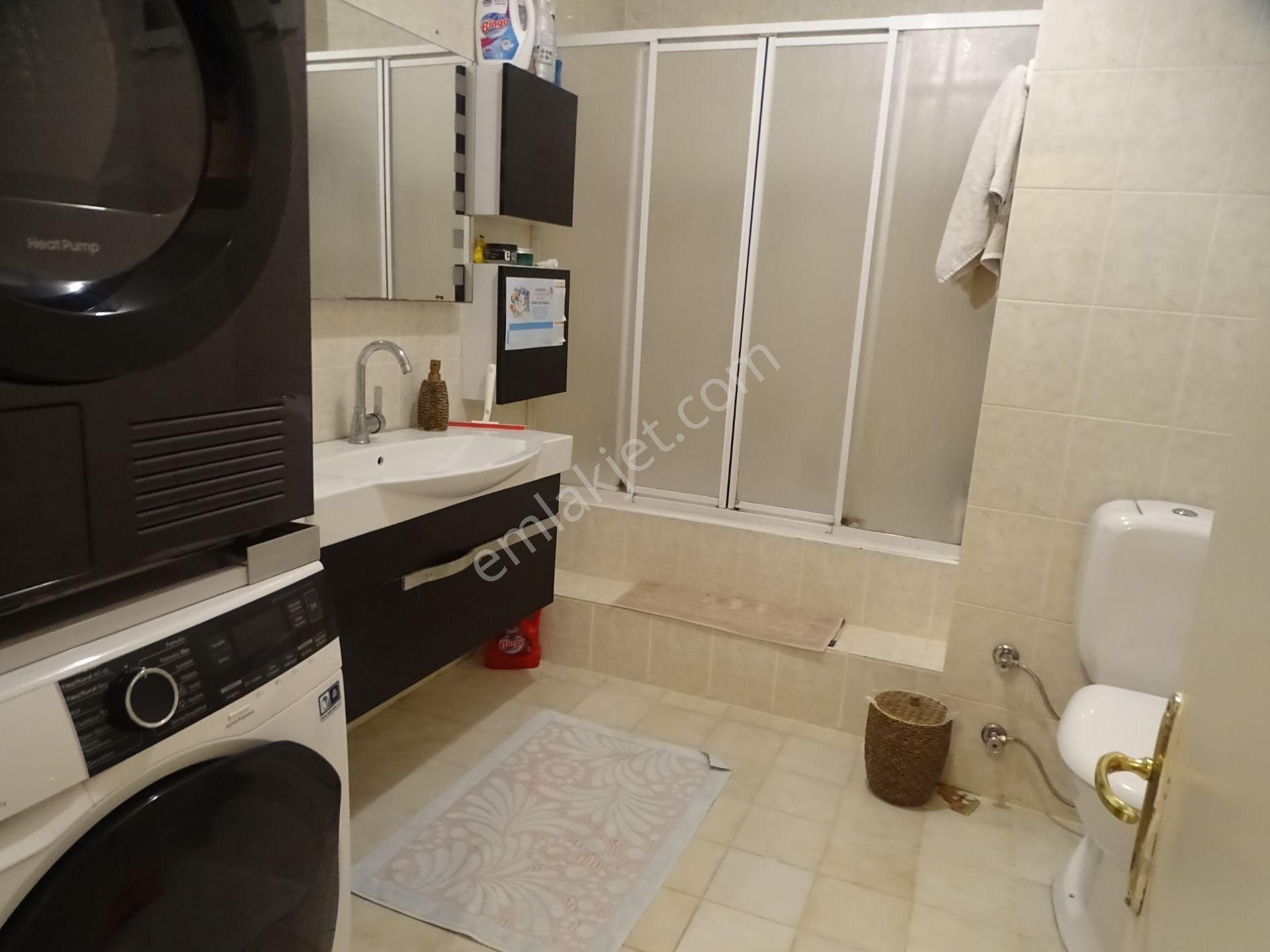 İstinye Boğaziçi Sitesi 3+1 Çatı Dubleks Daire - Görsel 13
