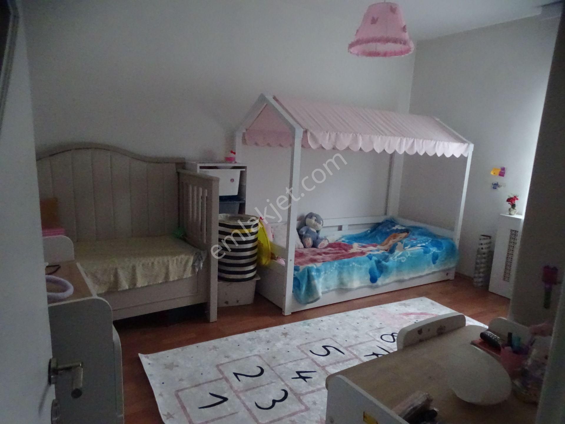 İstinye Boğaziçi Sitesi 3+1 Çatı Dubleks Daire - Görsel 15