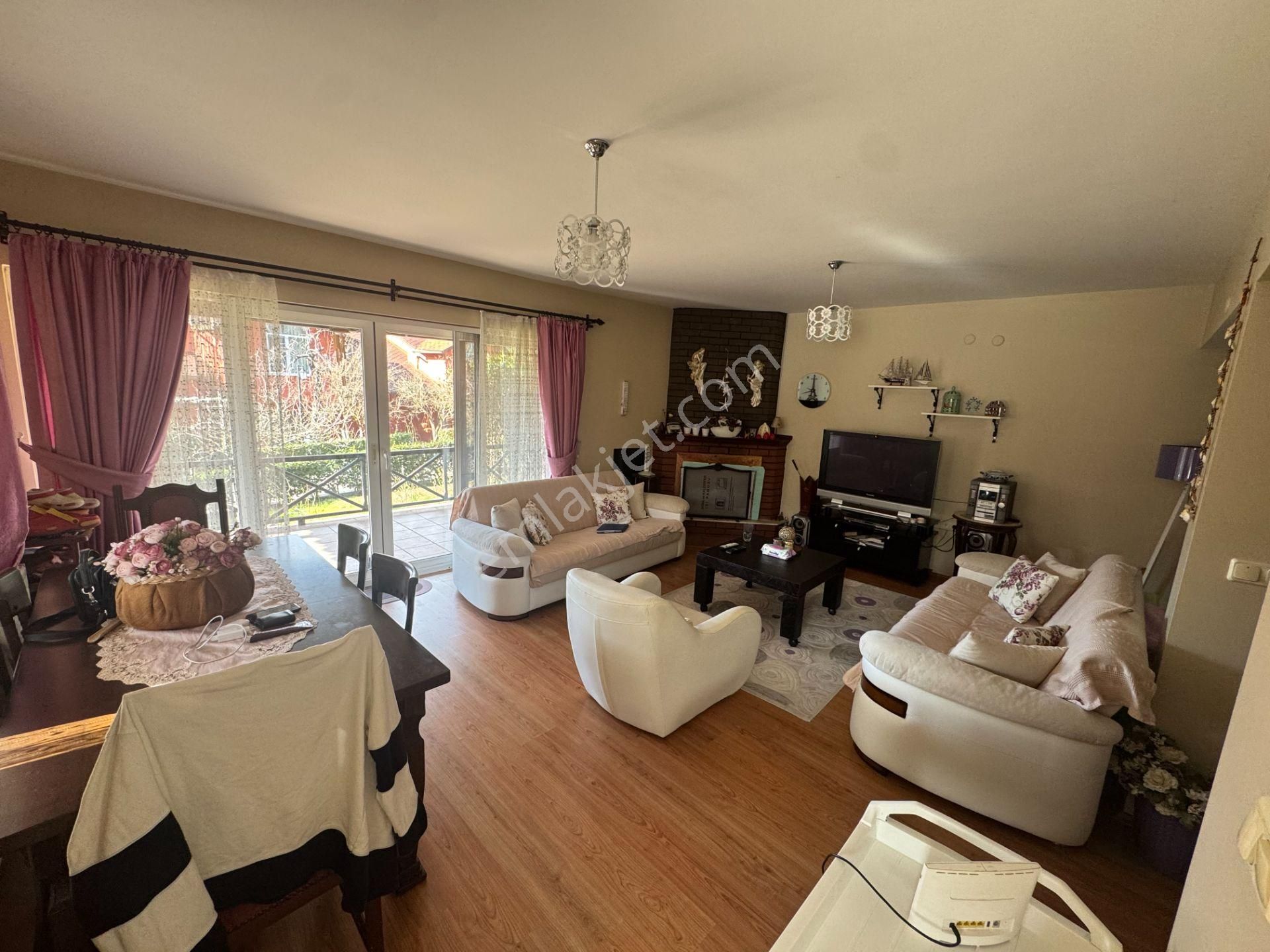 Remax Klas Fatih Çakar’dan Sapanca’da Satılık Bahçeli Villa… - Görsel 13