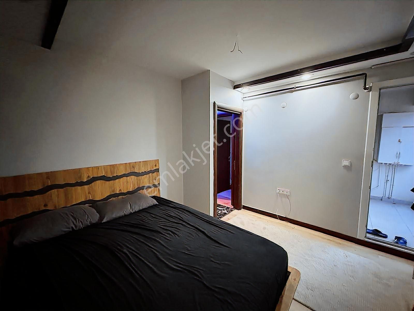 İzmir Küçük Çiğli De 2+1 Satılık Dubleks Daire - Görsel 3
